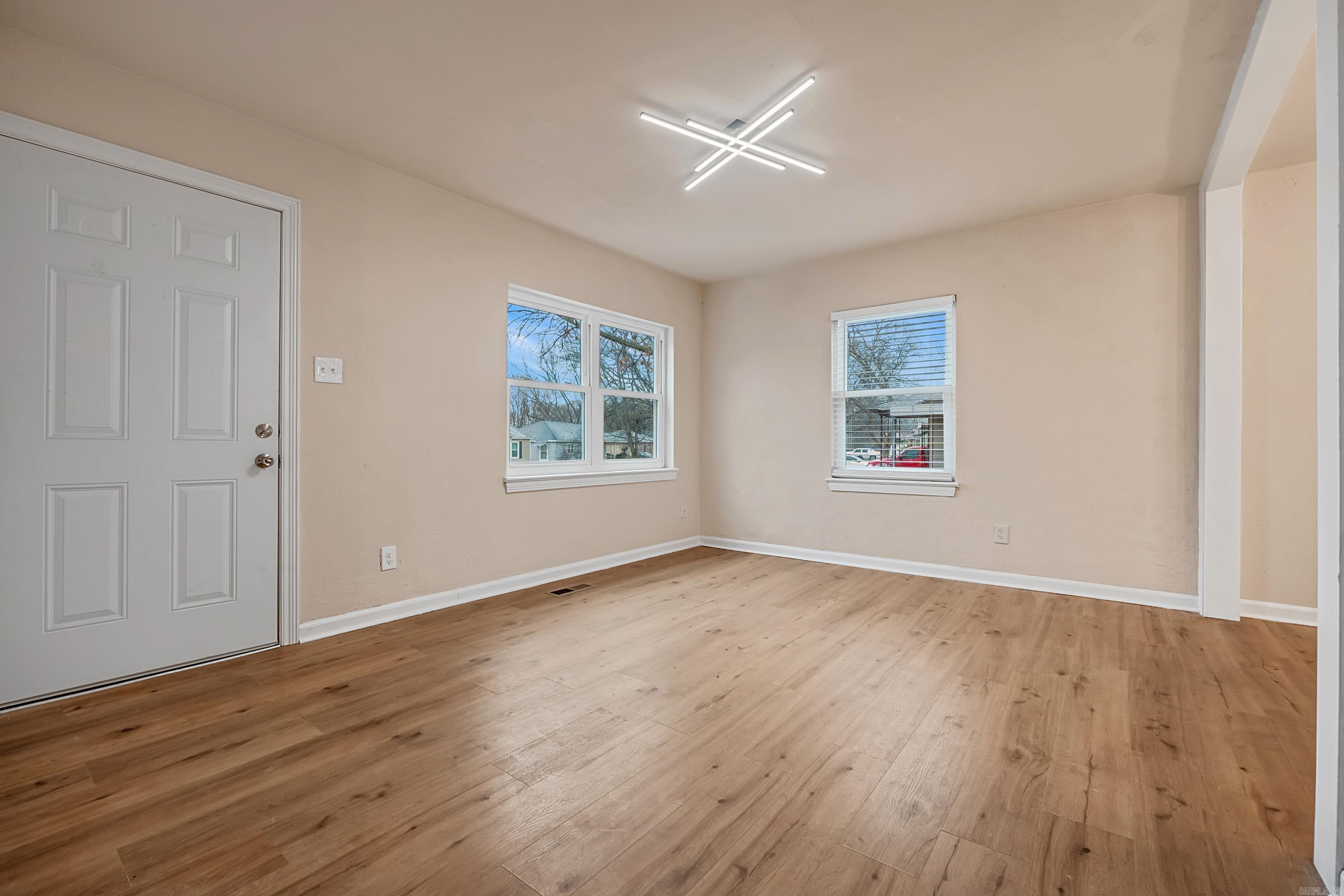 119 Saunders  North Little Rock, AR