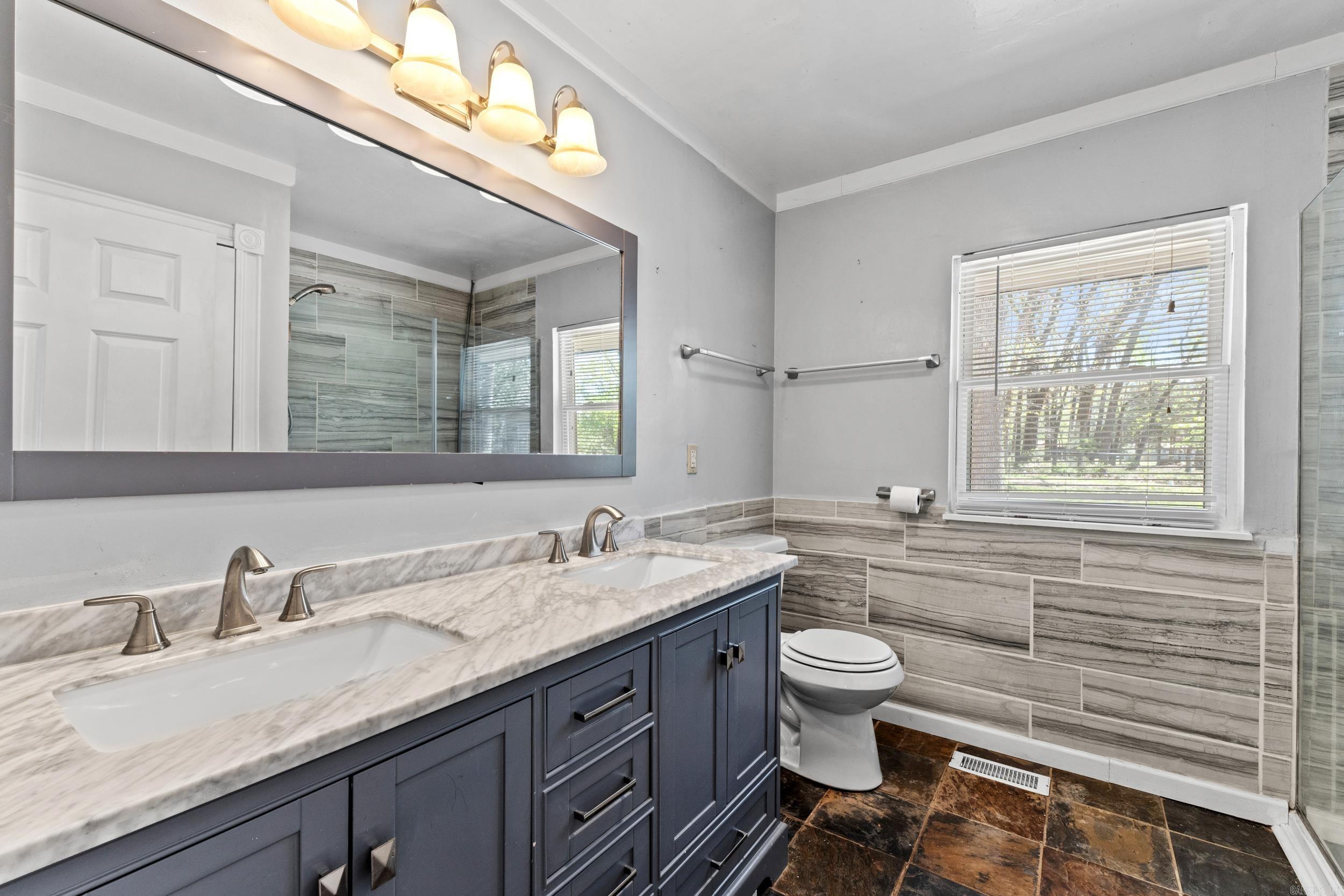 107 Boat Dock Road  Lakeview, AR