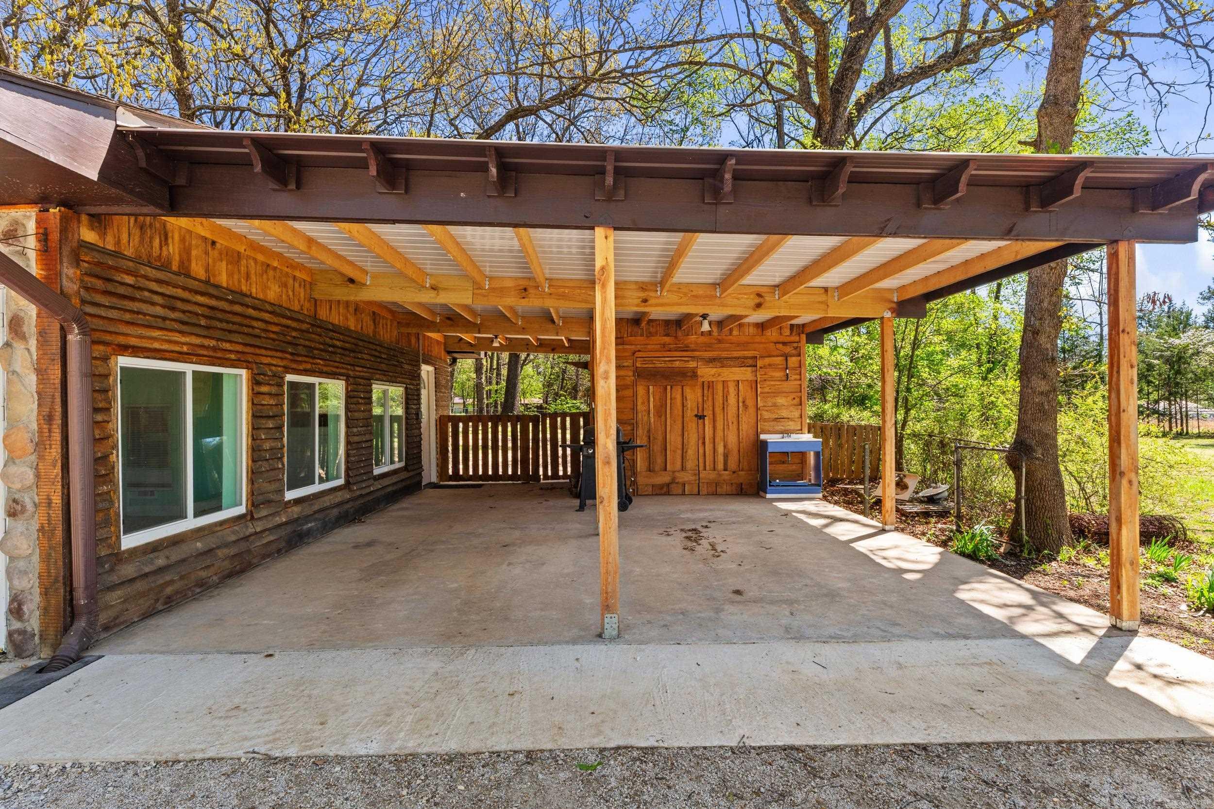 107 Boat Dock Road  Lakeview, AR