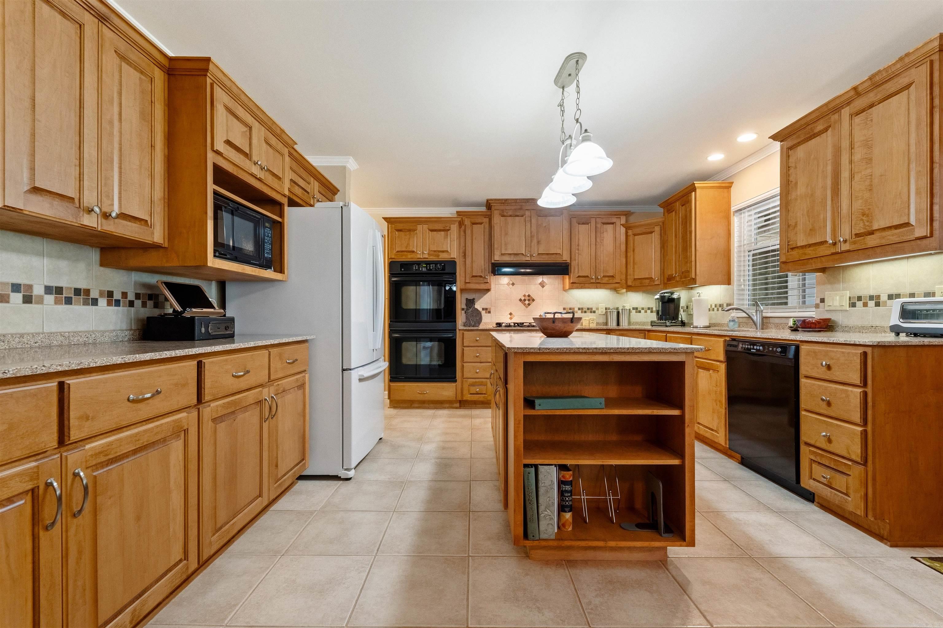 112 Fork River Rd  Sherwood, AR