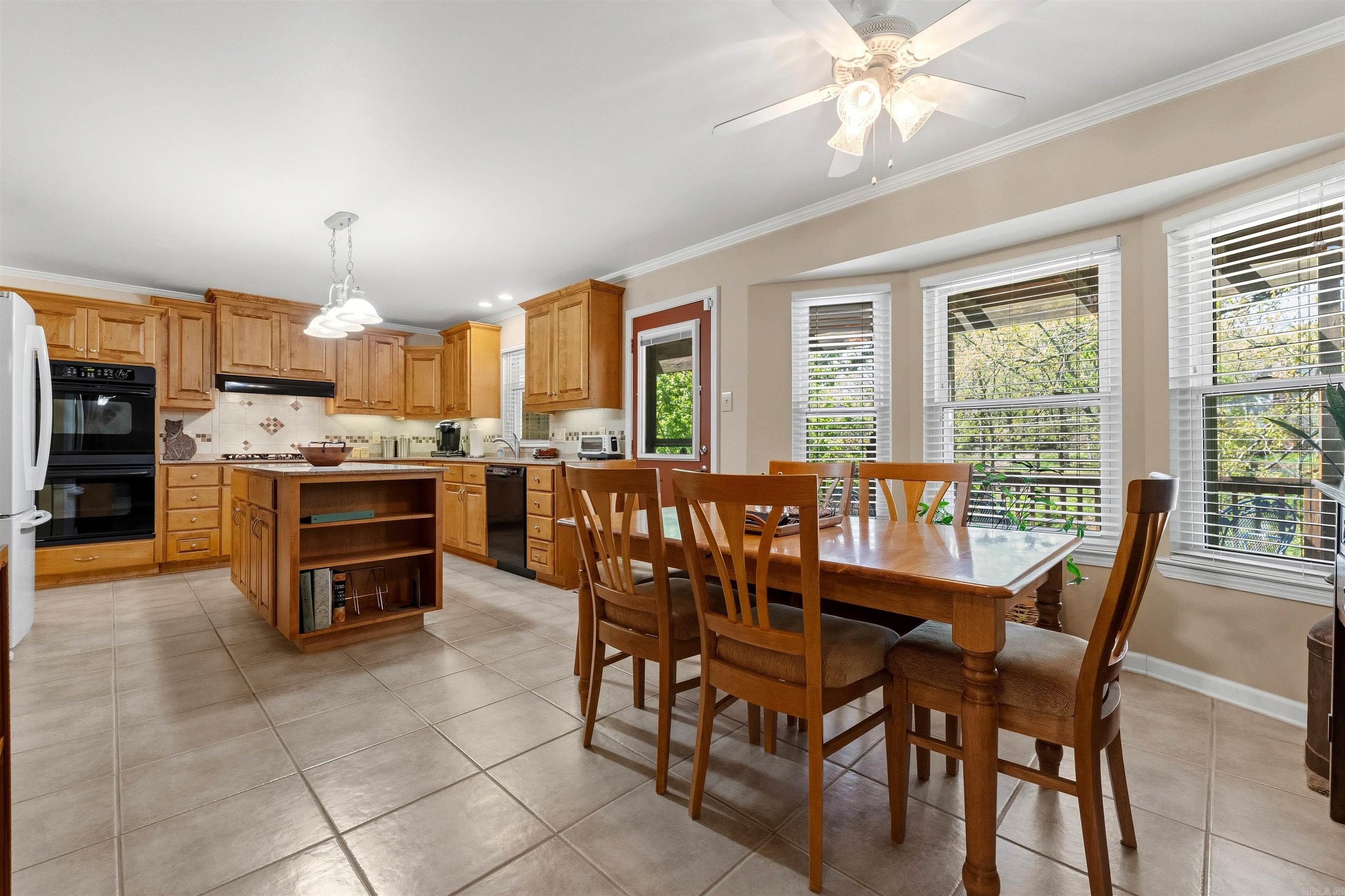 112 Fork River Rd  Sherwood, AR