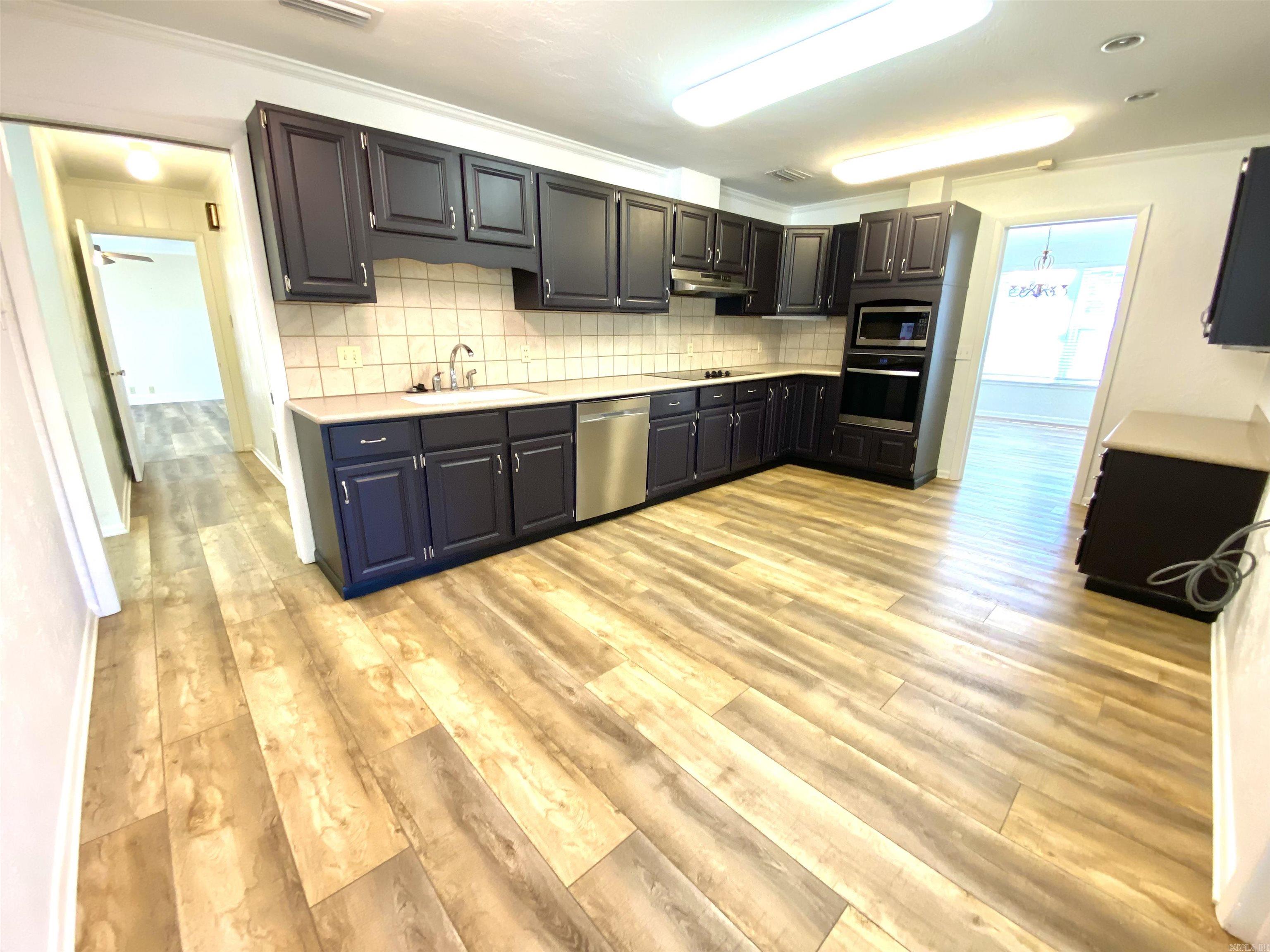 1612 W 4th  Fordyce, AR