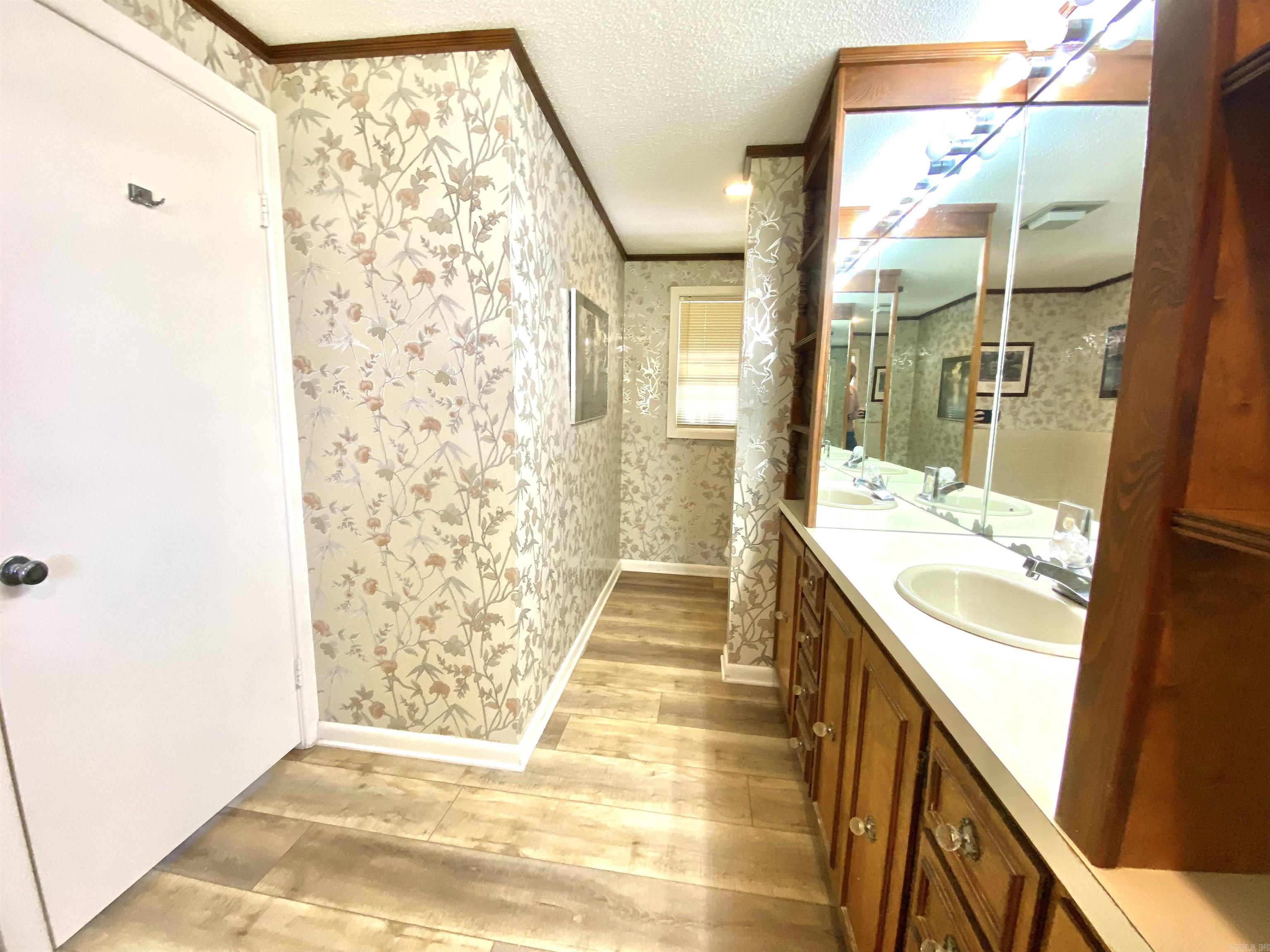 1612 W 4th  Fordyce, AR