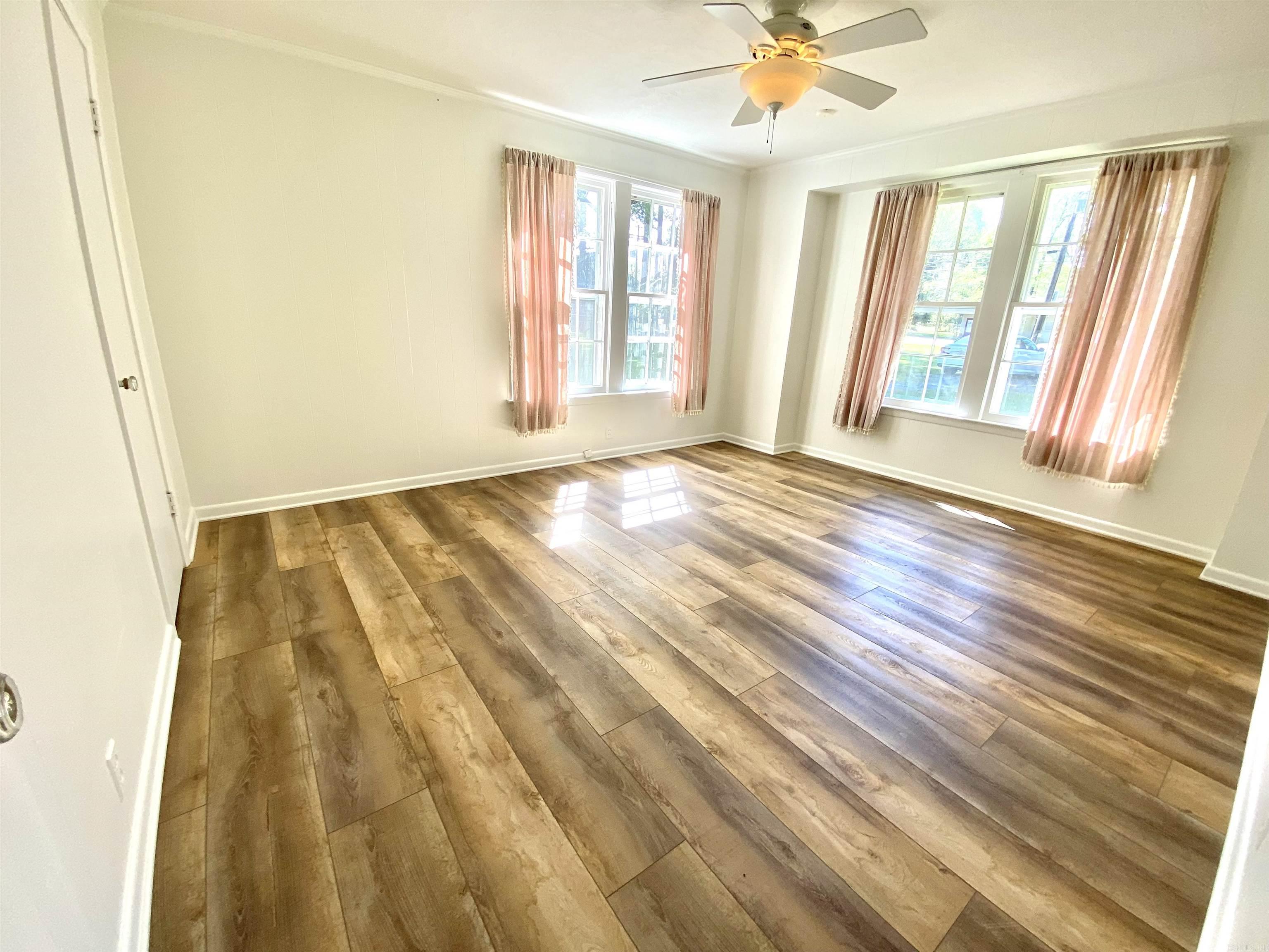 1612 W 4th  Fordyce, AR