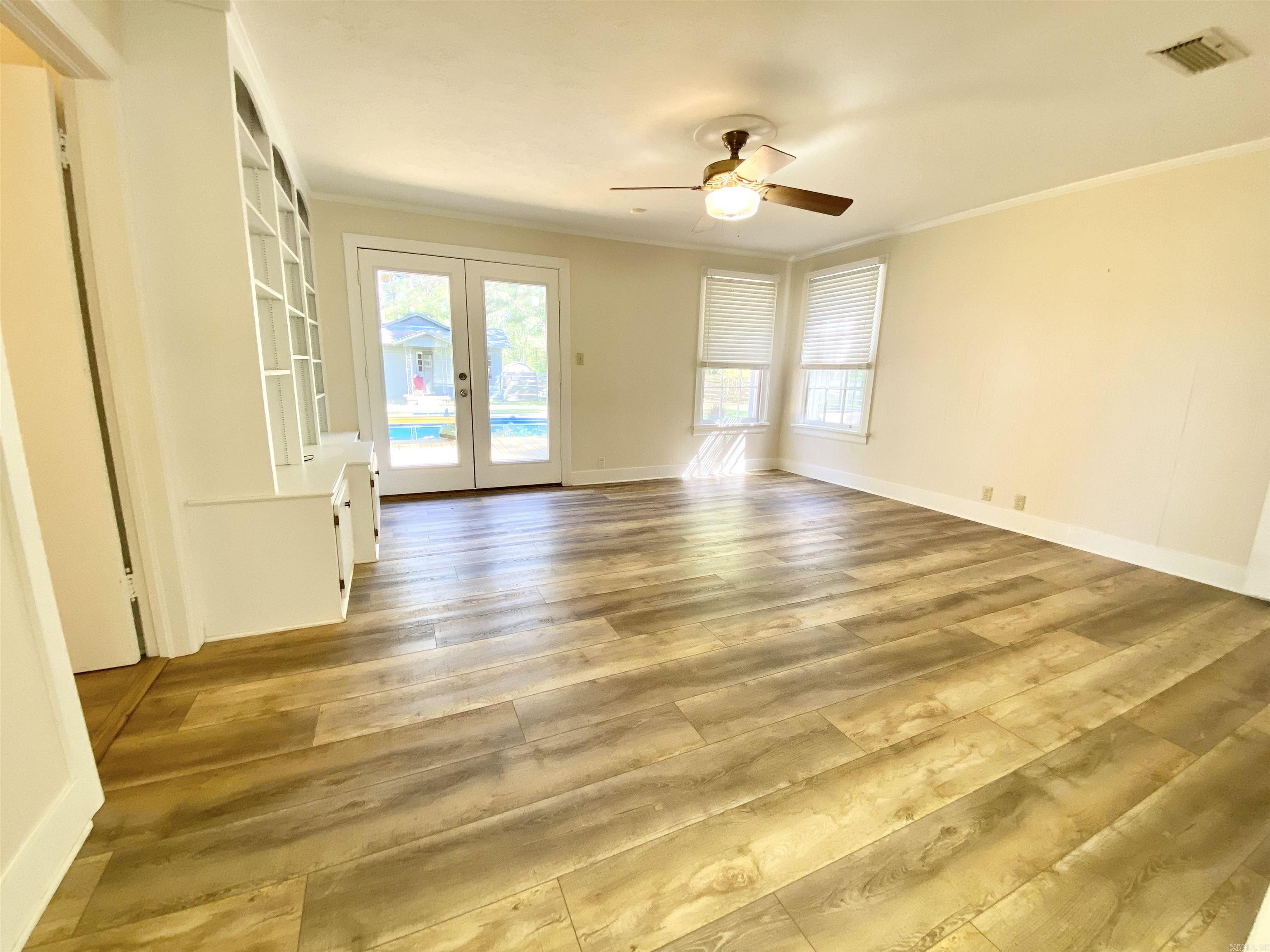 1612 W 4th  Fordyce, AR