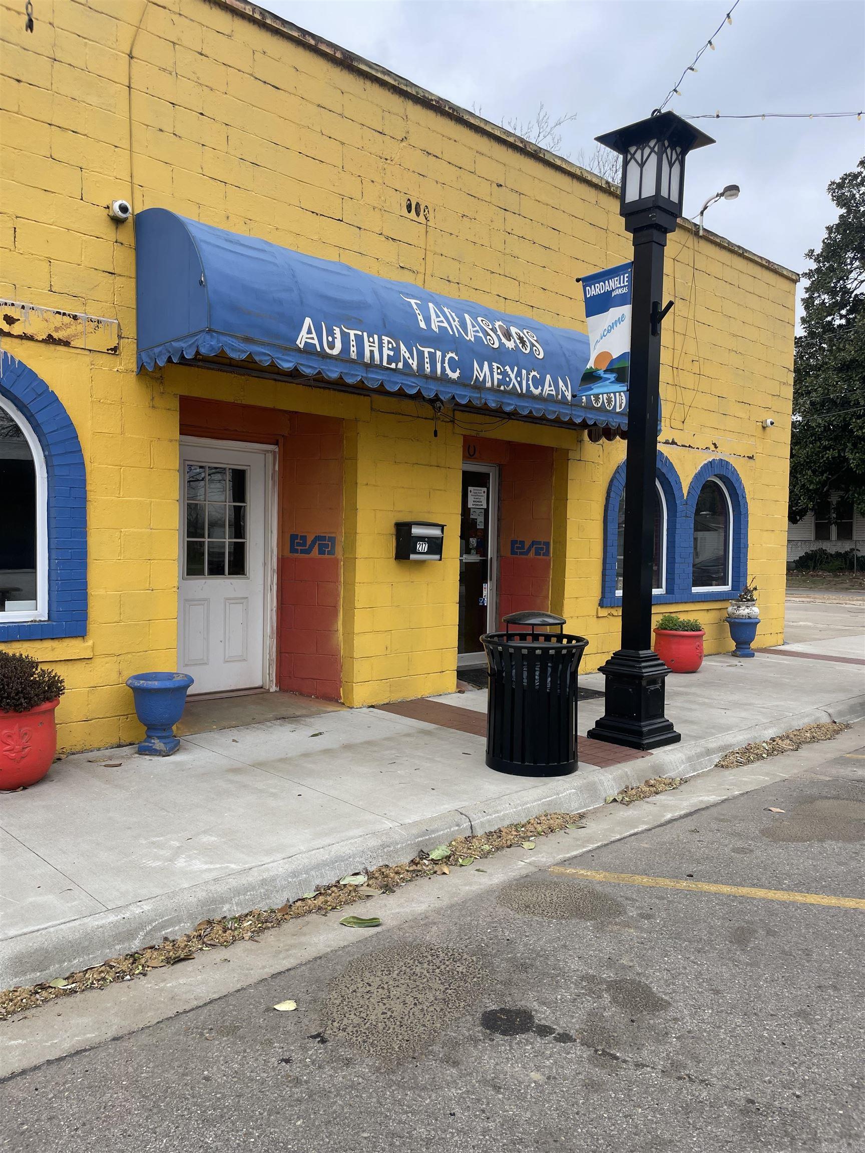 217 & 215 N Front  Dardanelle, AR