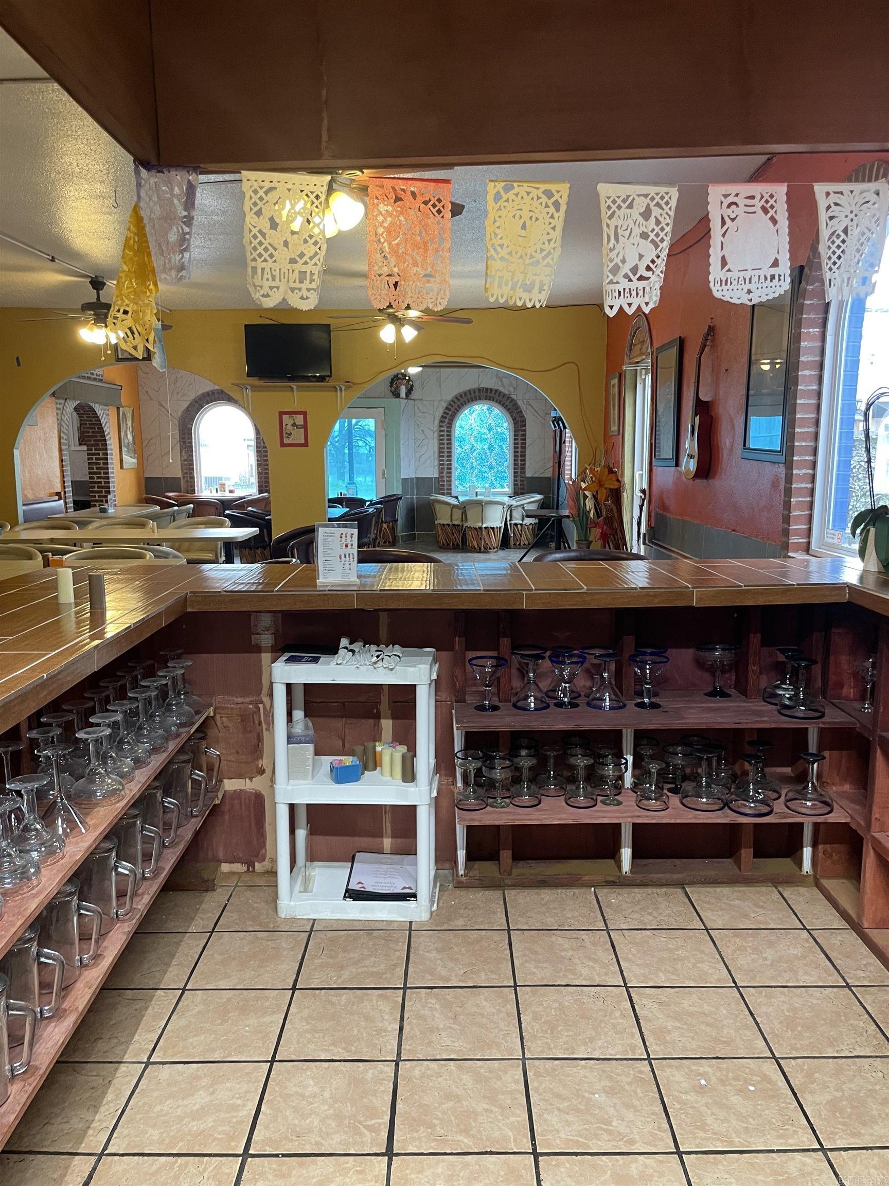 217 & 215 N Front  Dardanelle, AR