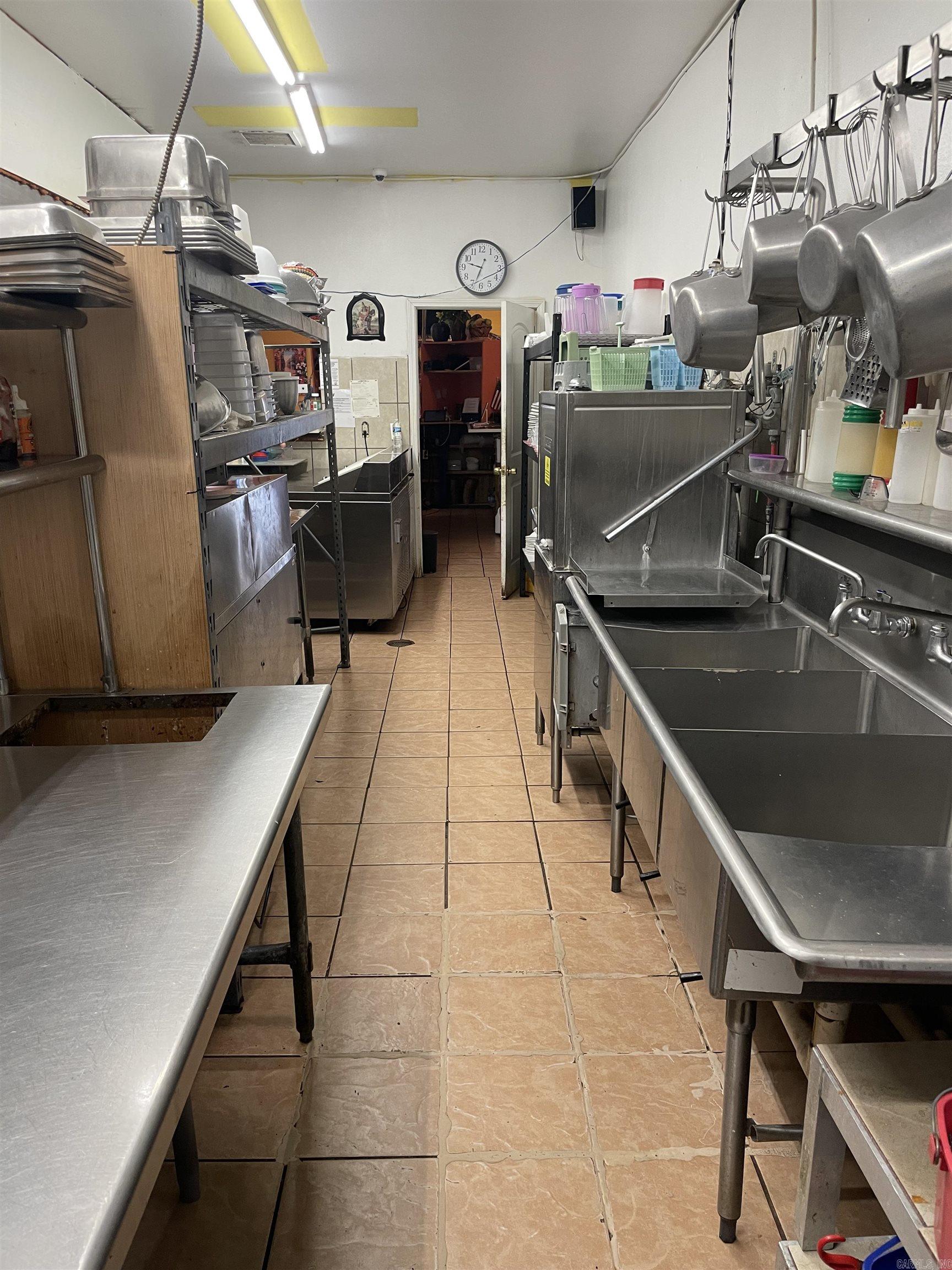 217 & 215 N Front  Dardanelle, AR