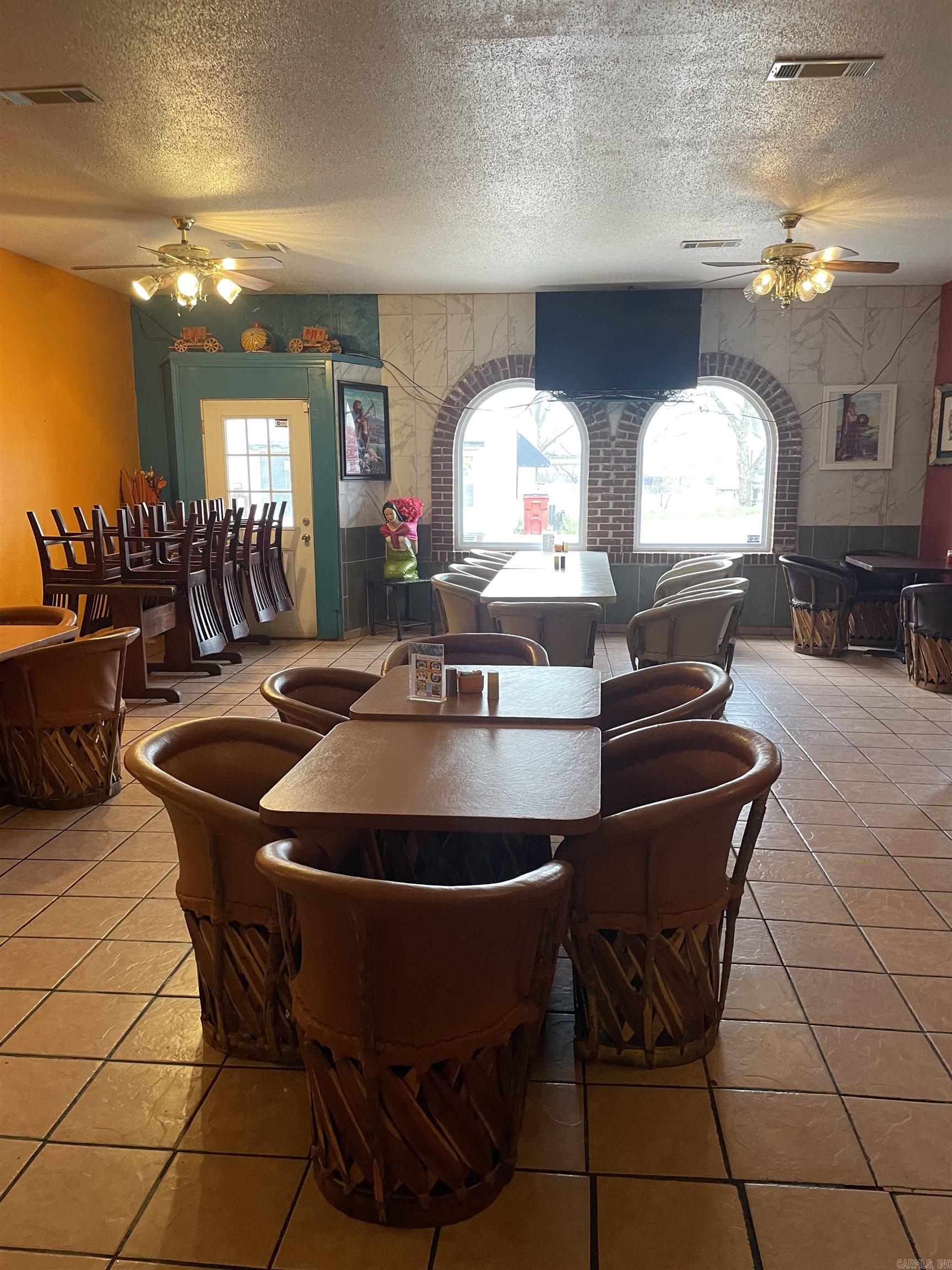 217 & 215 N Front  Dardanelle, AR