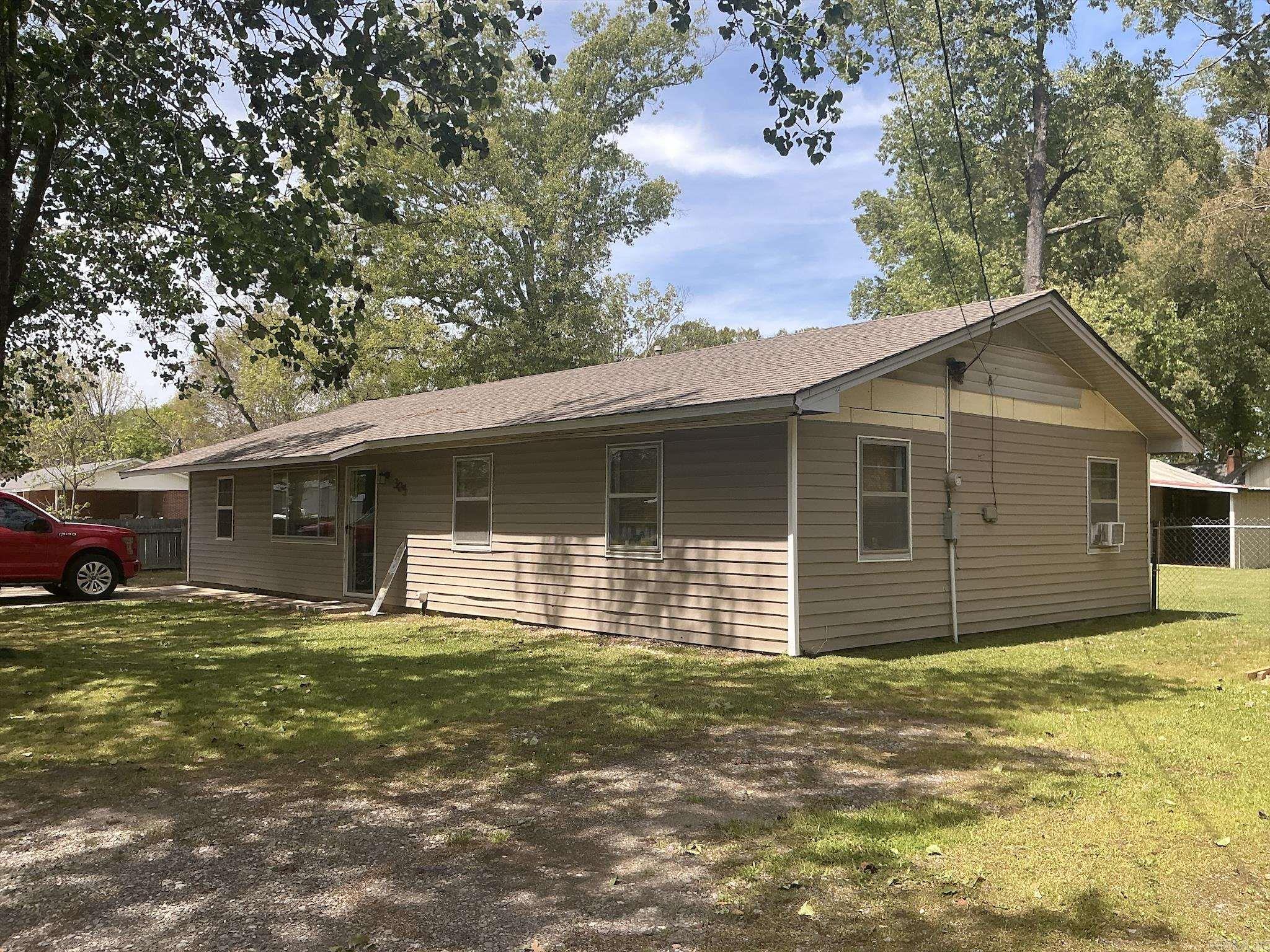 305 E Scott  Hamburg, AR