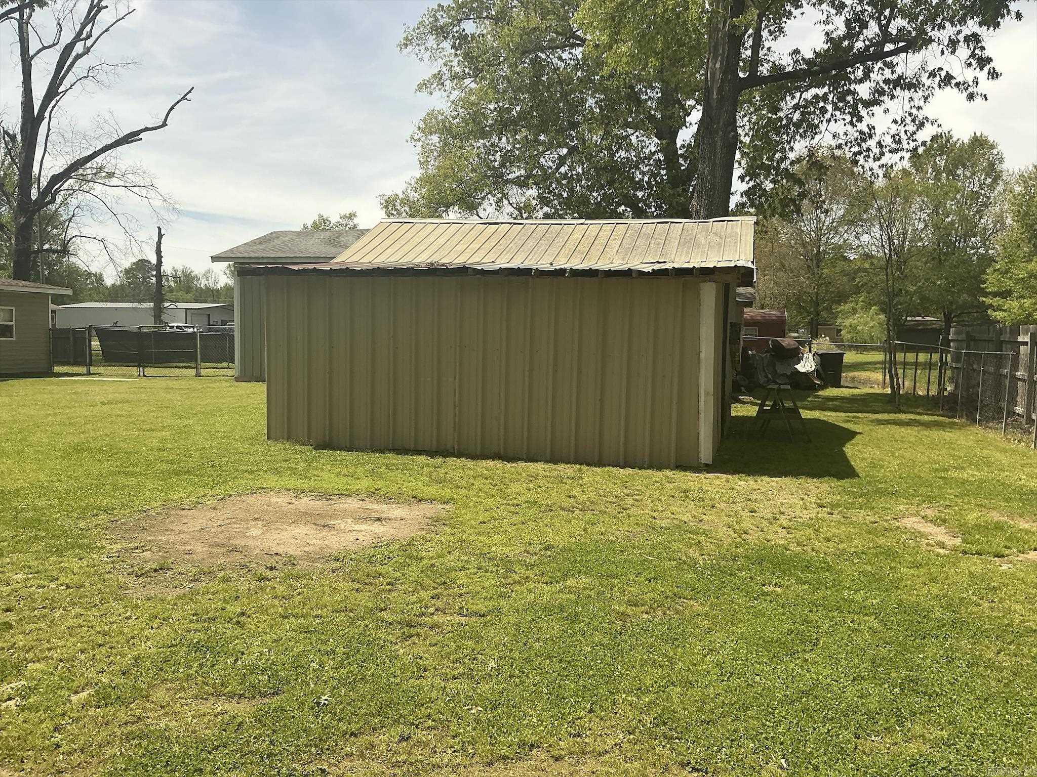 305 E Scott  Hamburg, AR