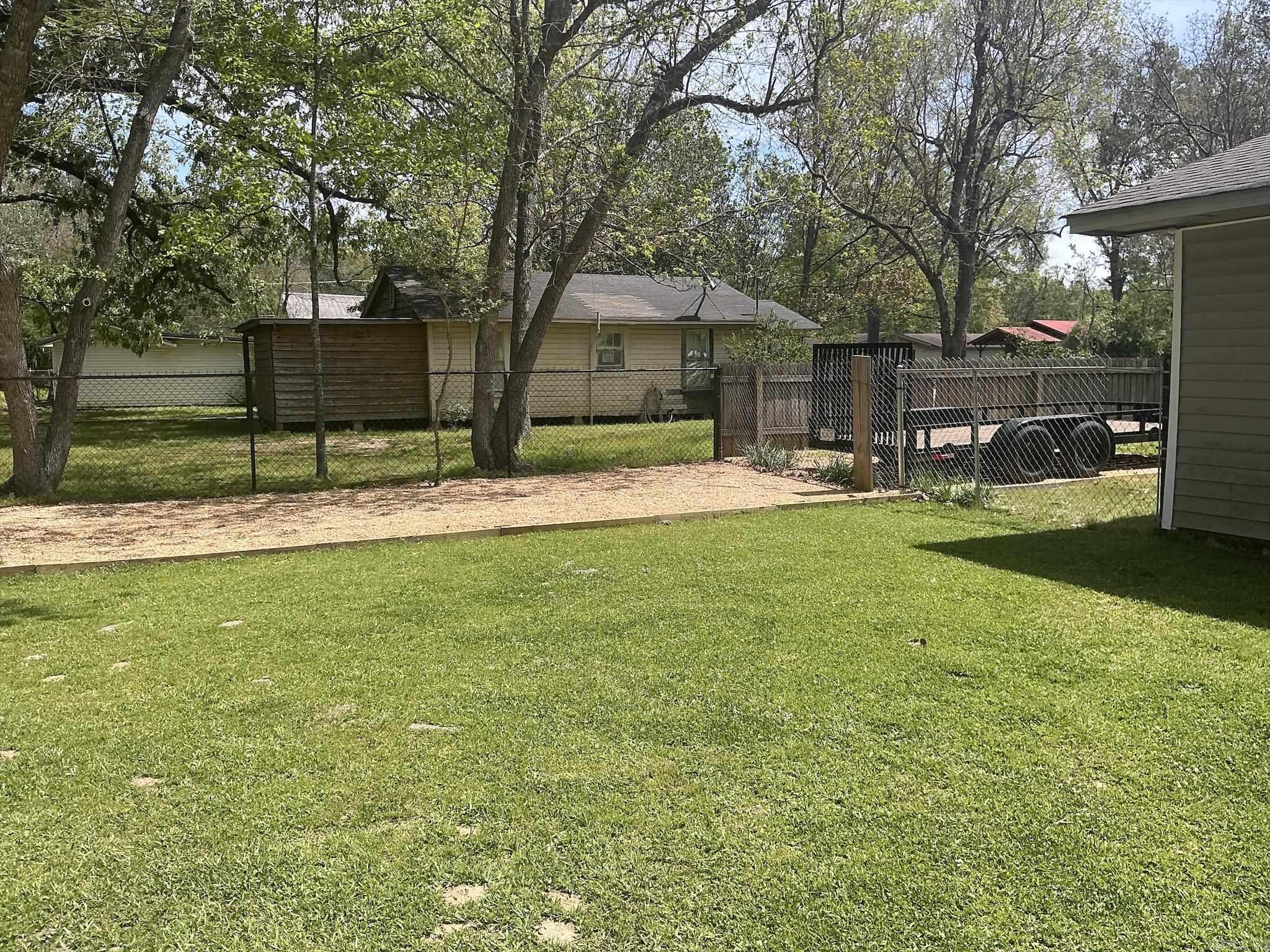 305 E Scott  Hamburg, AR