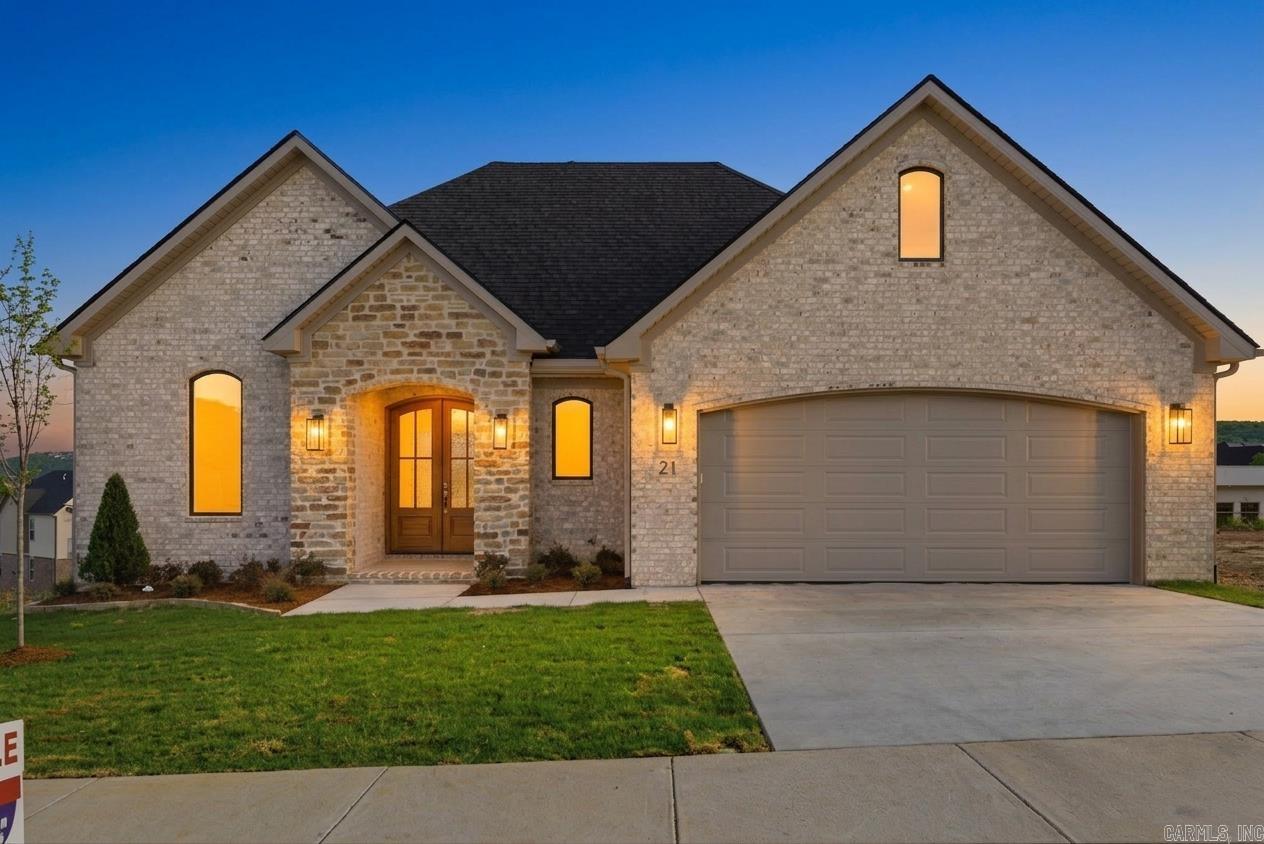 21 Mountain Brook  Little Rock, AR