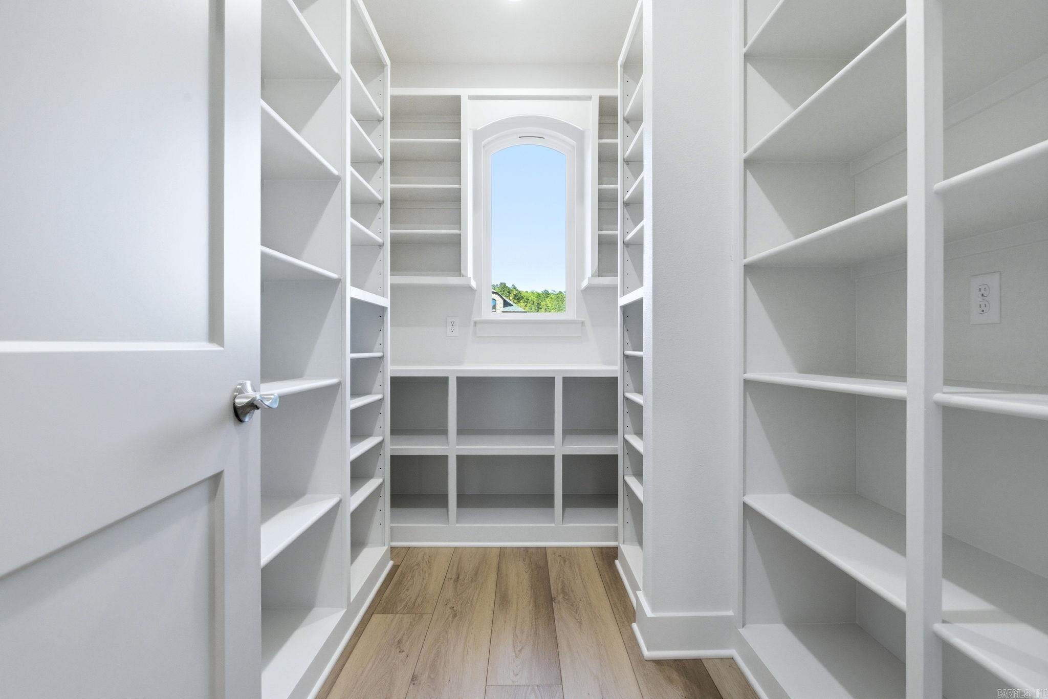 21 Mountain Brook  Little Rock, AR