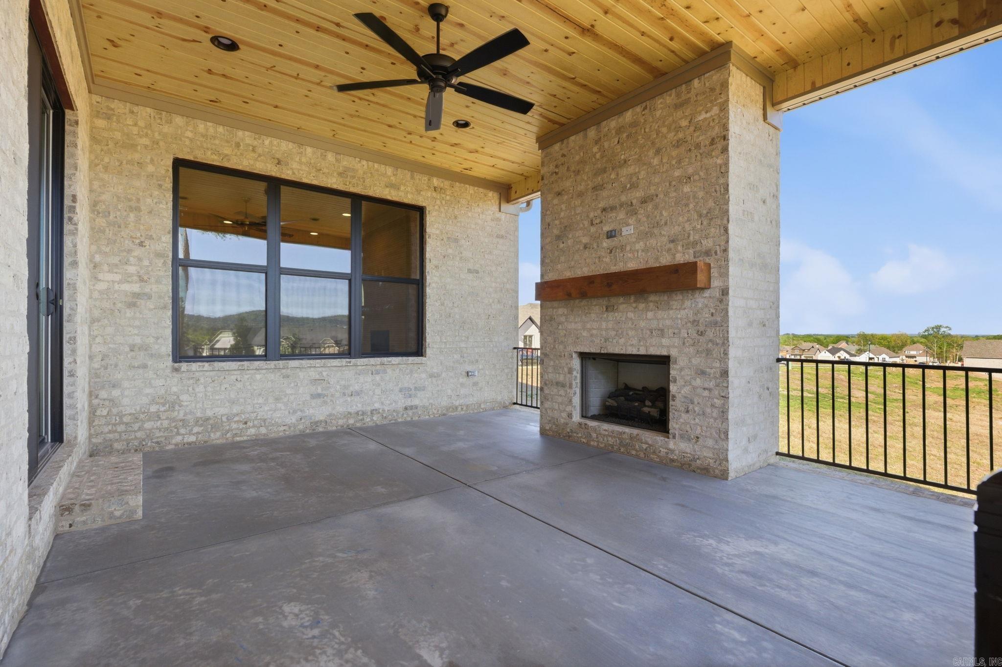 21 Mountain Brook  Little Rock, AR