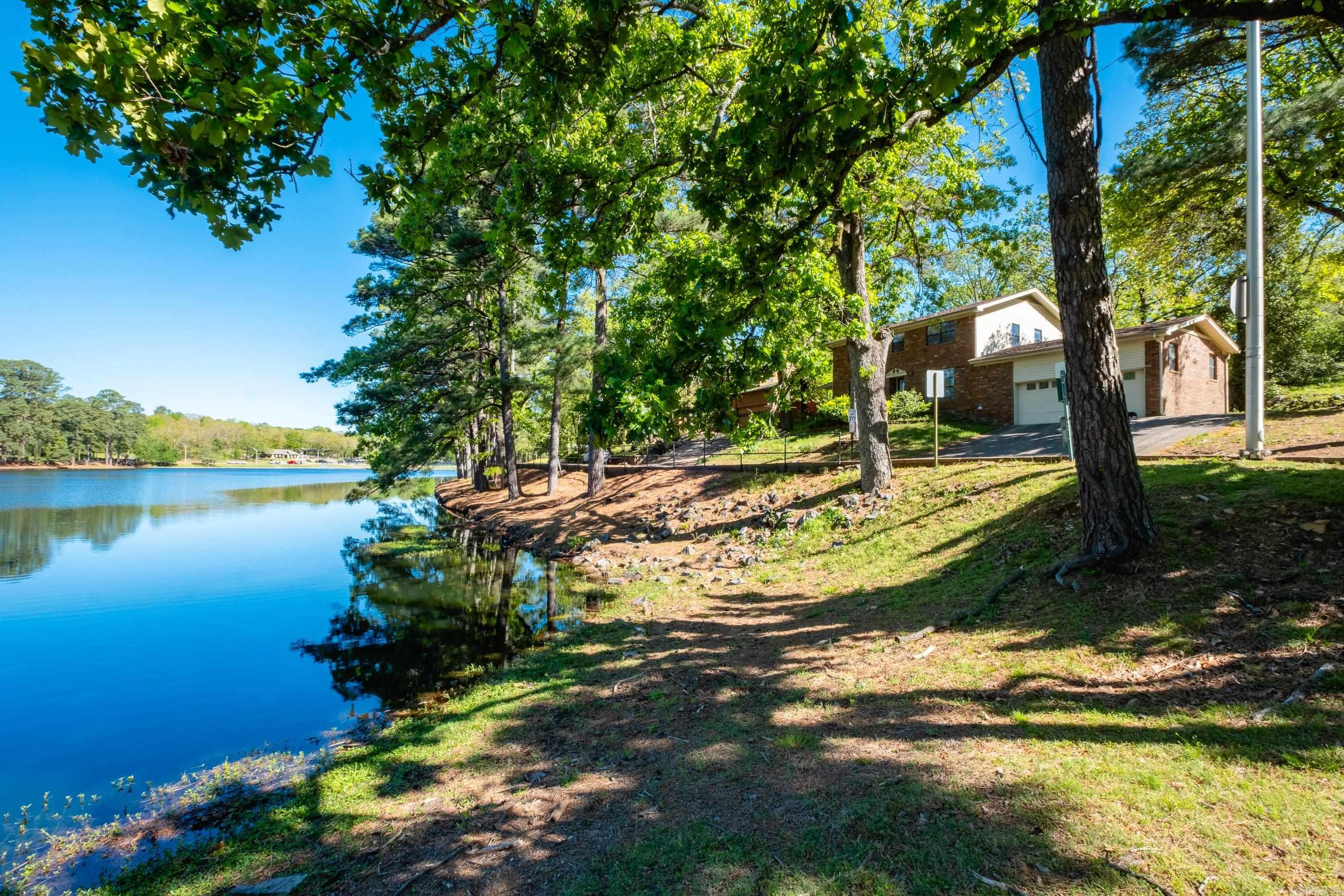 4200 Edgemere  North Little Rock, AR