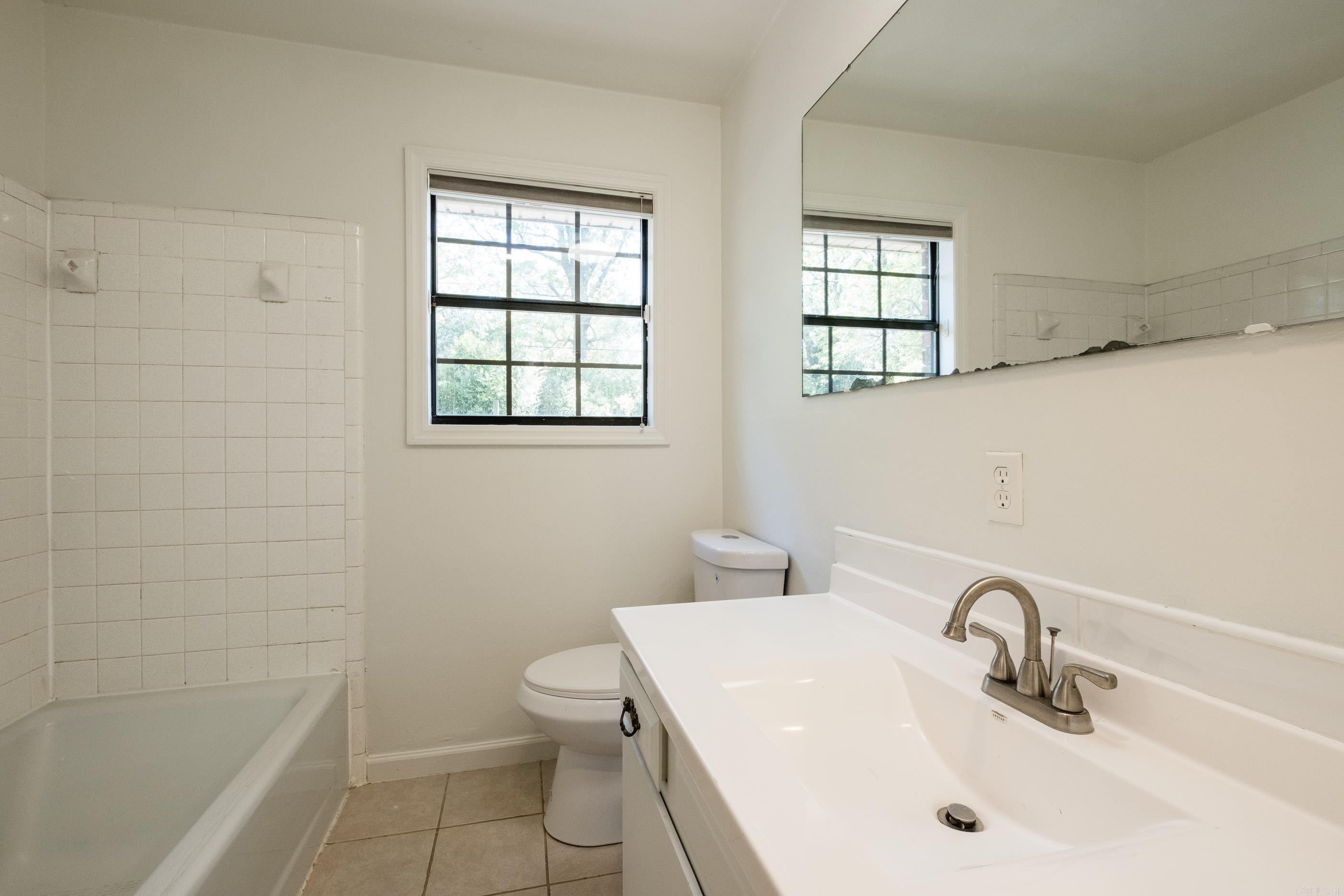 4200 Edgemere  North Little Rock, AR