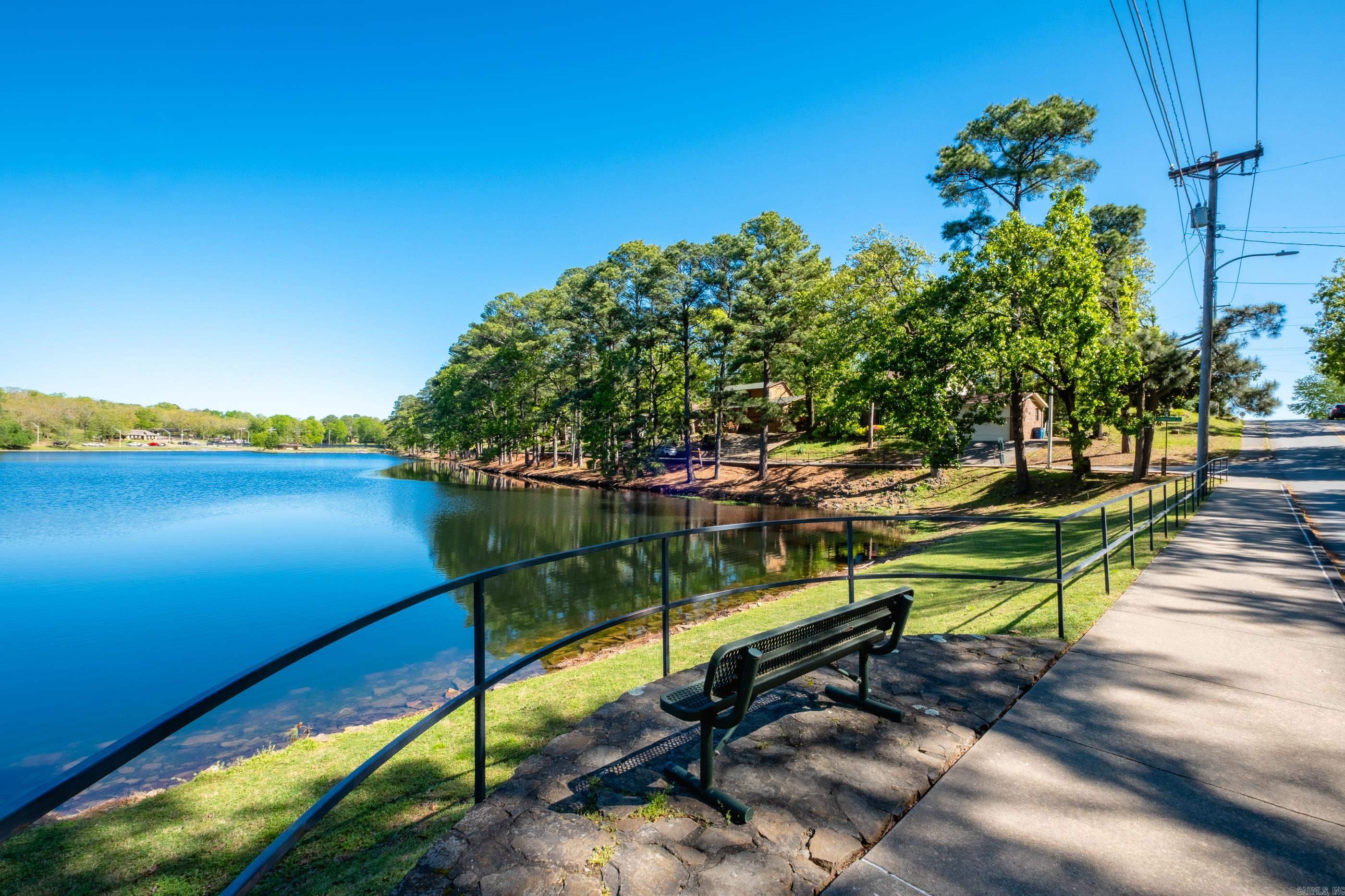 4200 Edgemere  North Little Rock, AR