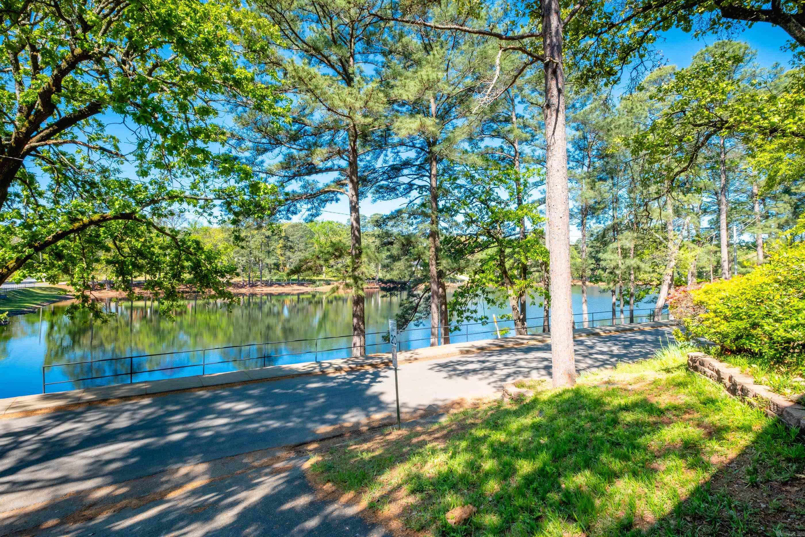 4200 Edgemere  North Little Rock, AR