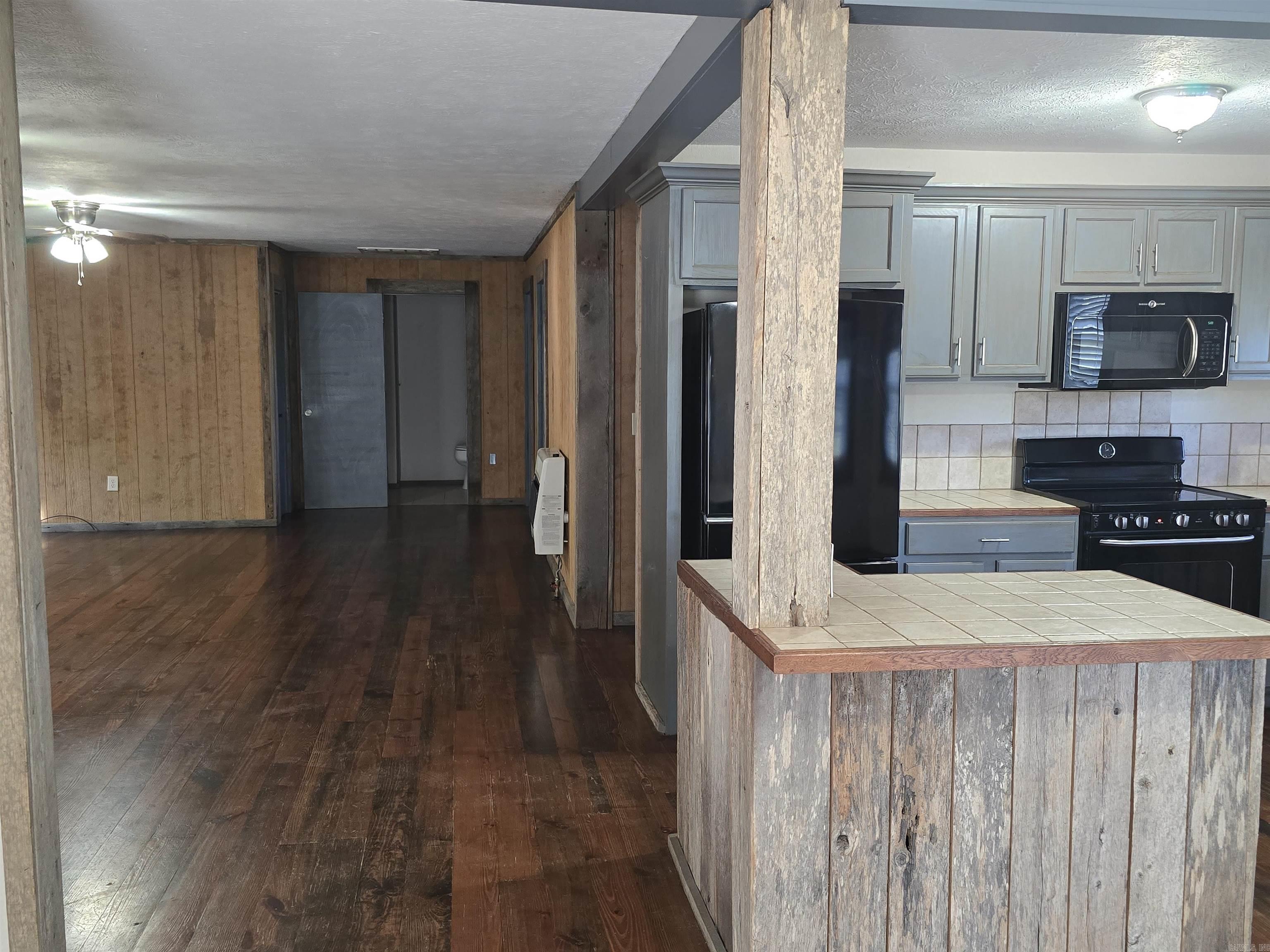 652 Red Hill  Searcy, AR