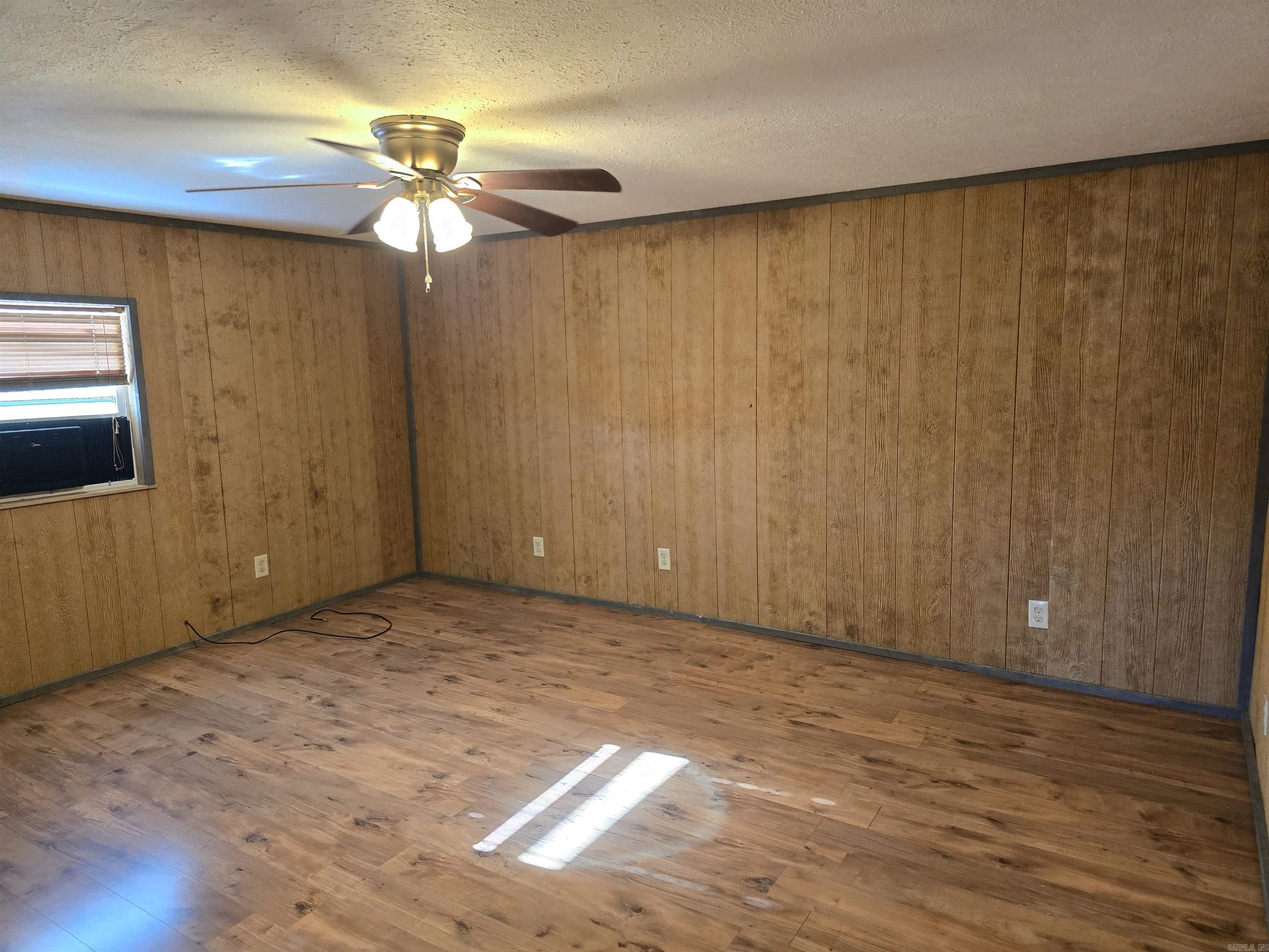 652 Red Hill  Searcy, AR