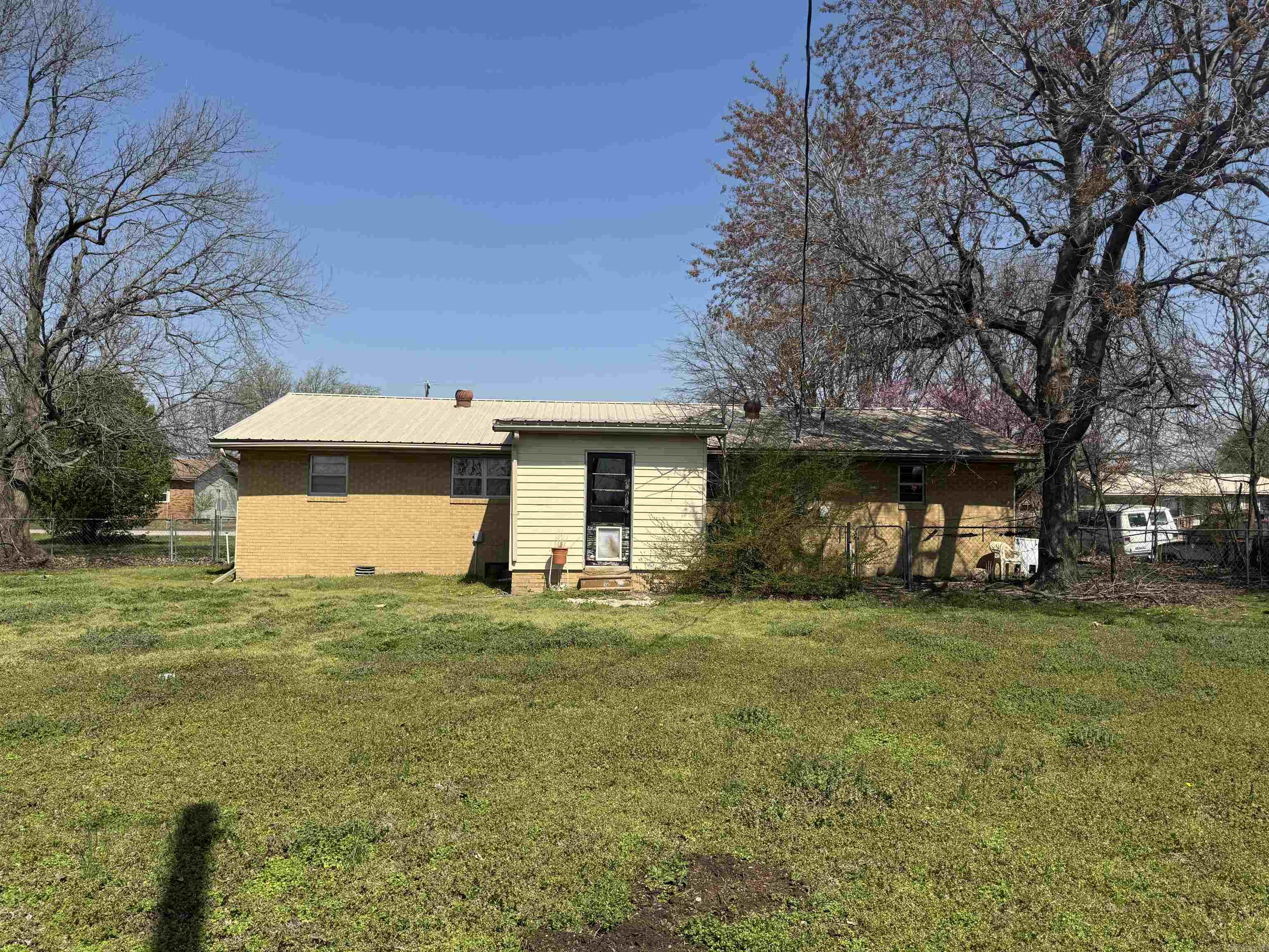 1007 Bailey  Campbell, MO