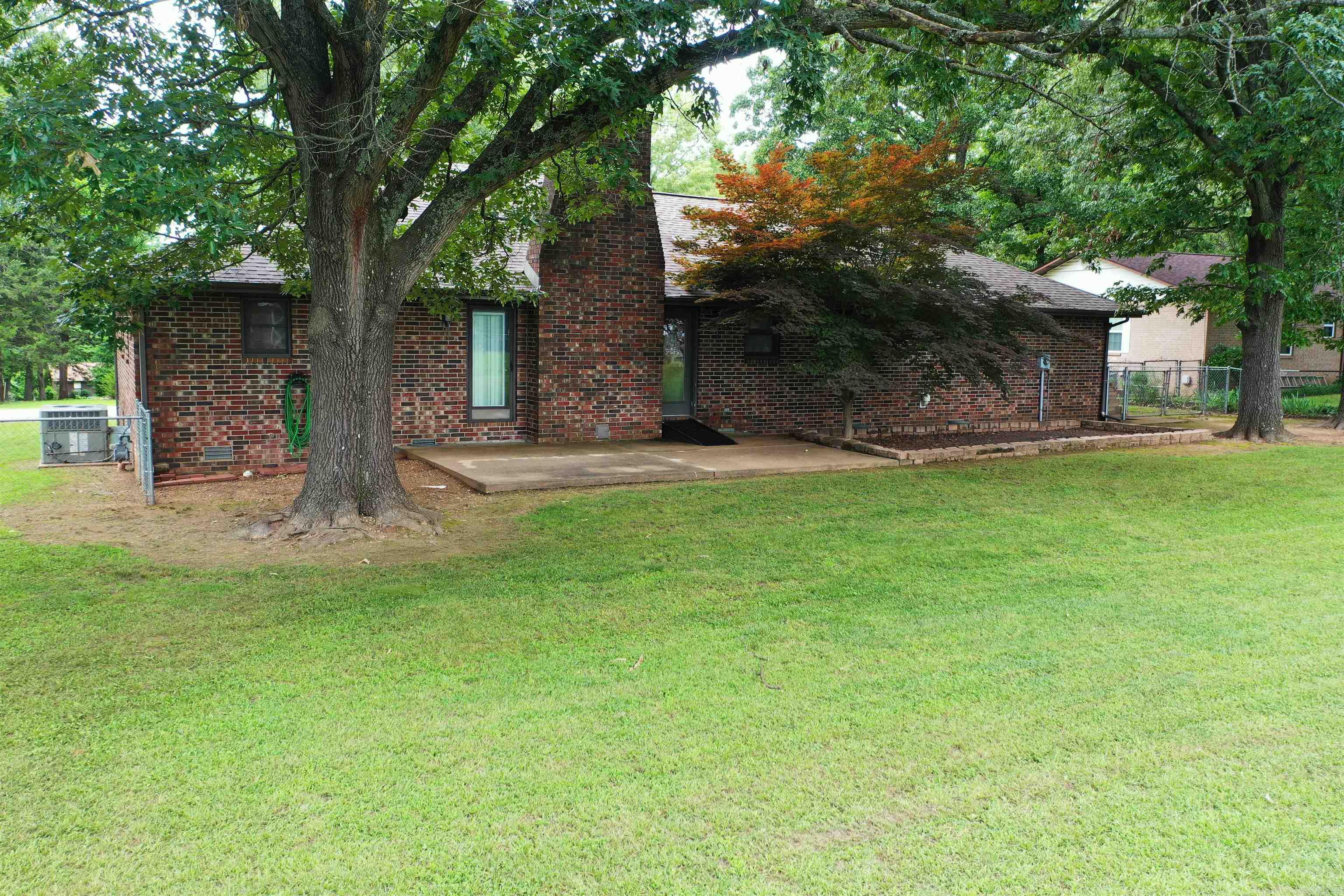 1805 Van Buren  Mountain Home, AR