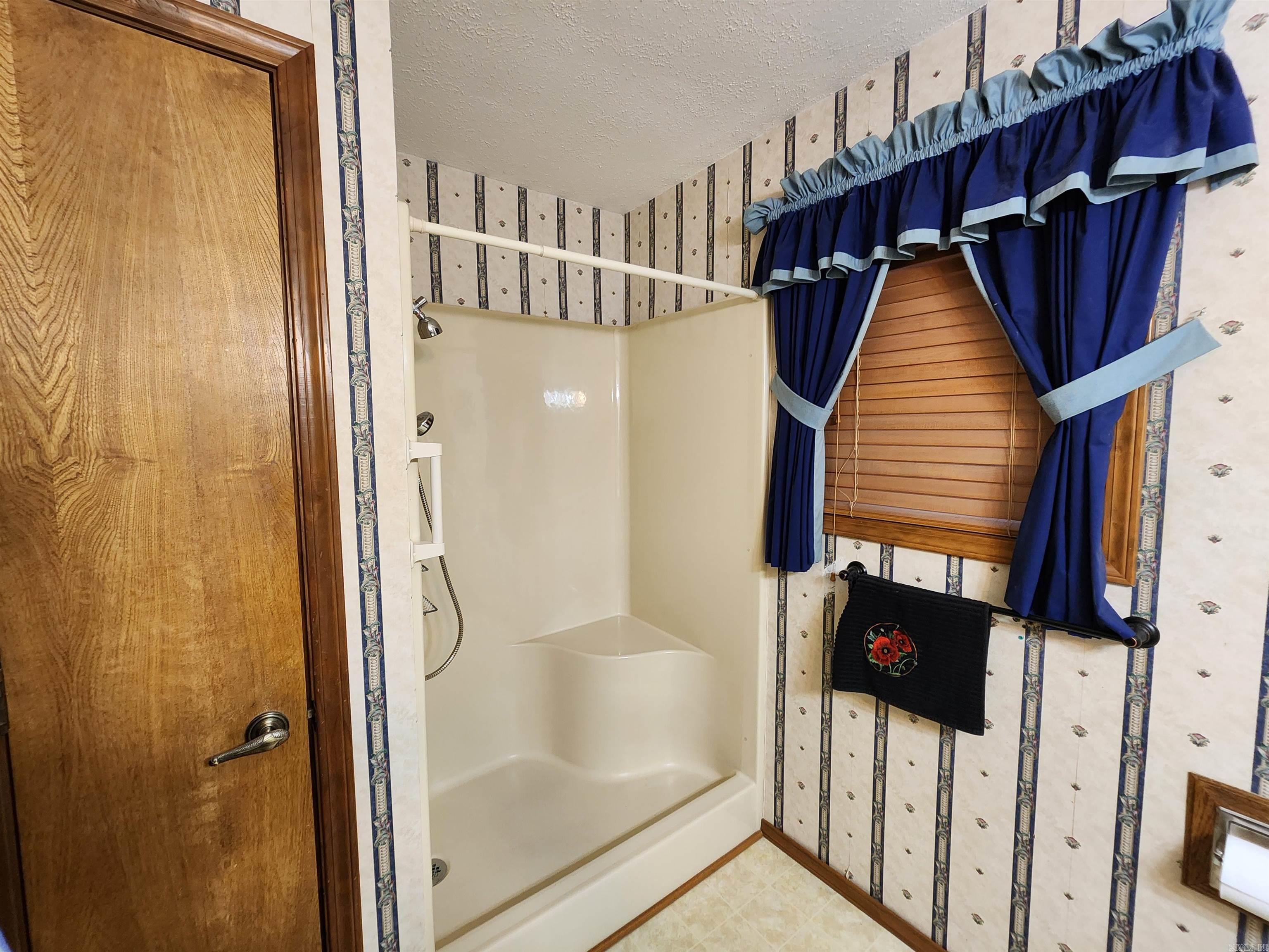 1805 Van Buren  Mountain Home, AR