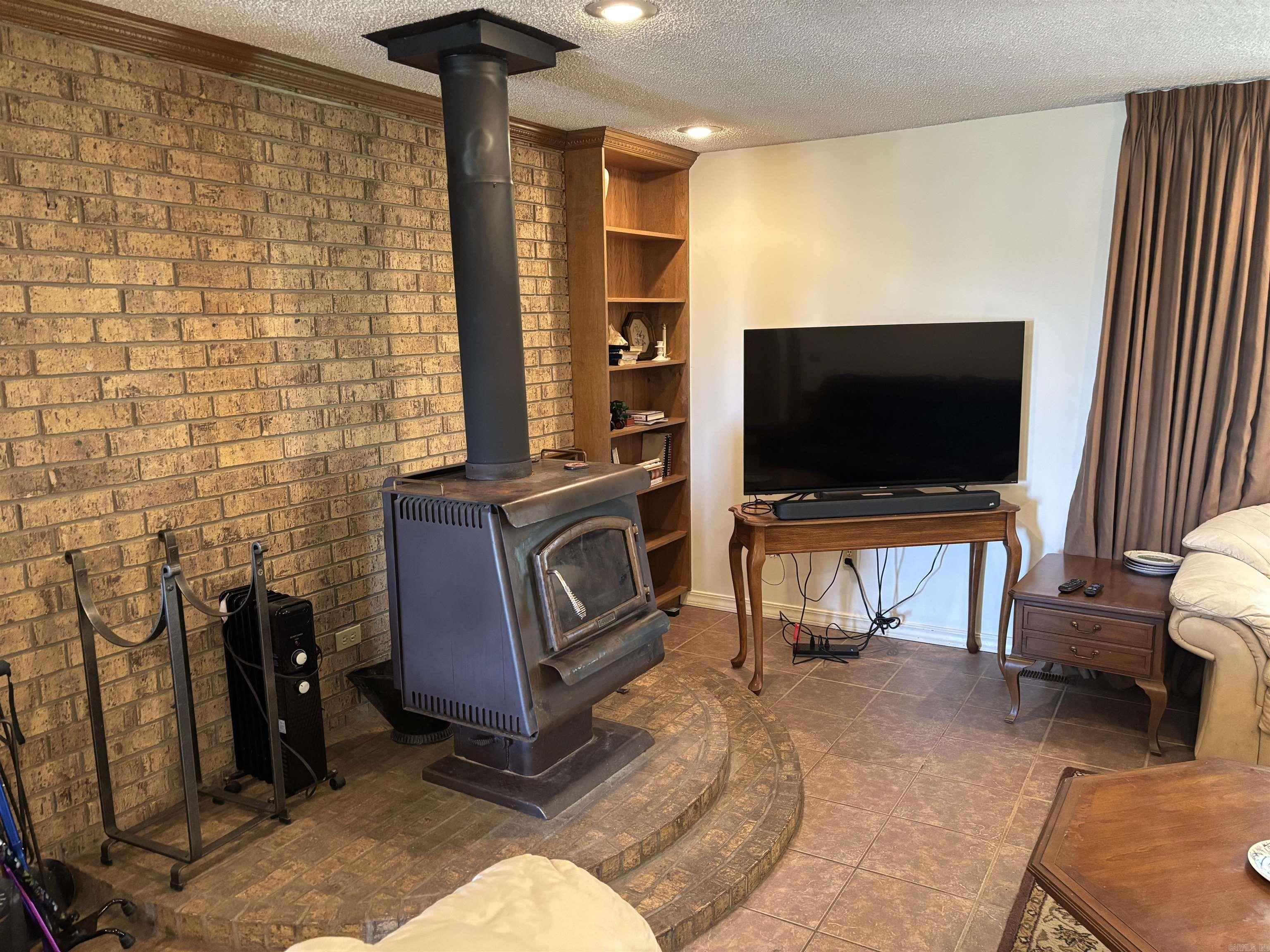 1584 Hwy 5 Romance, AR  Romance, AR