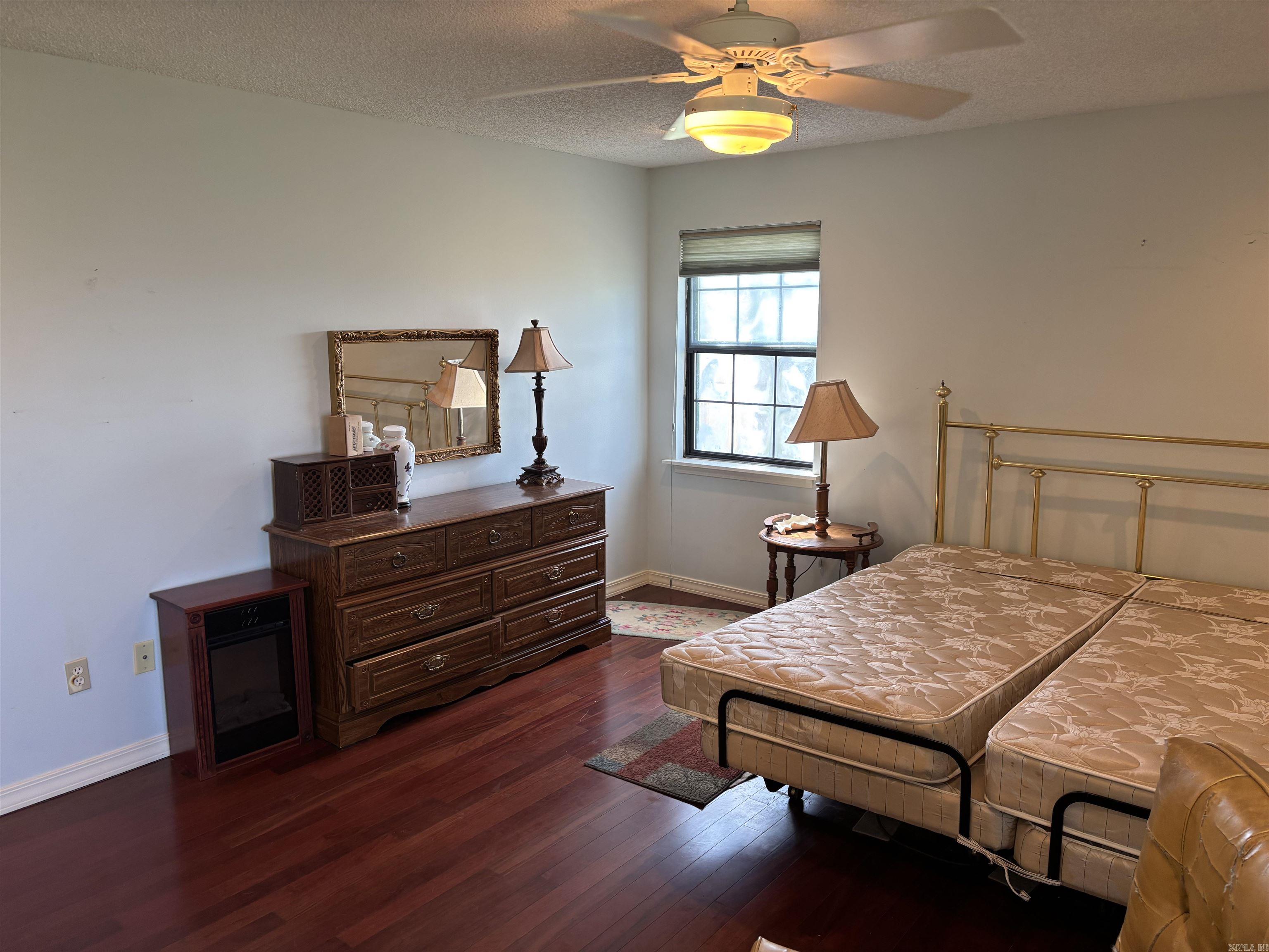 1584 Hwy 5 Romance, AR  Romance, AR