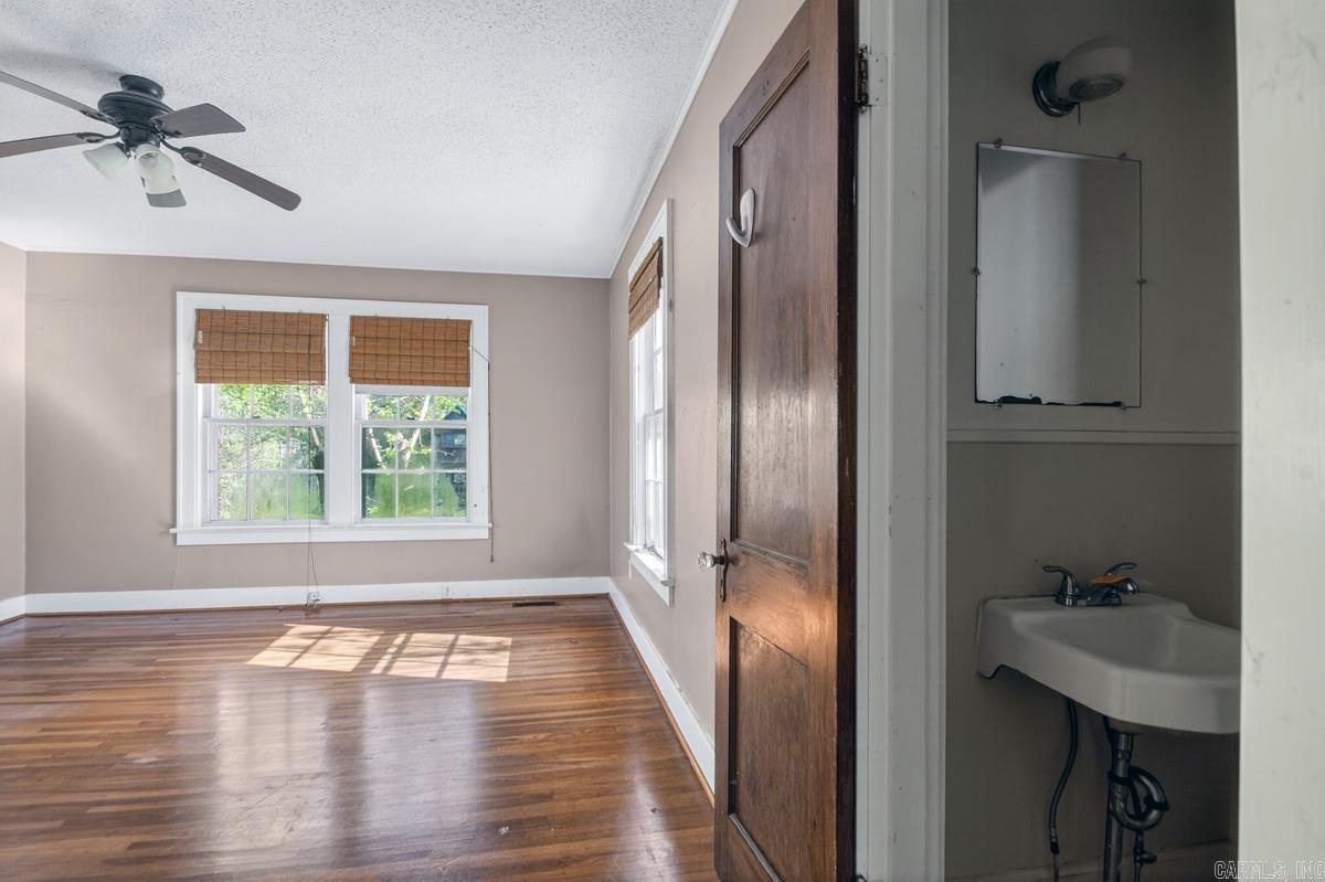 409 W H  North Little Rock, AR