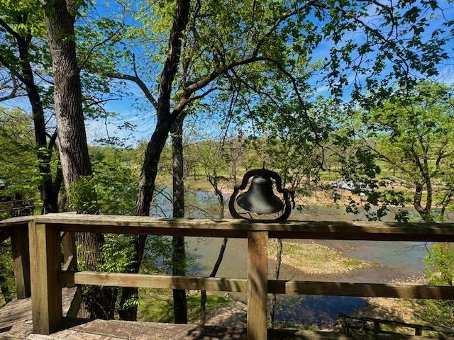 21 Riverview  Hardy, AR