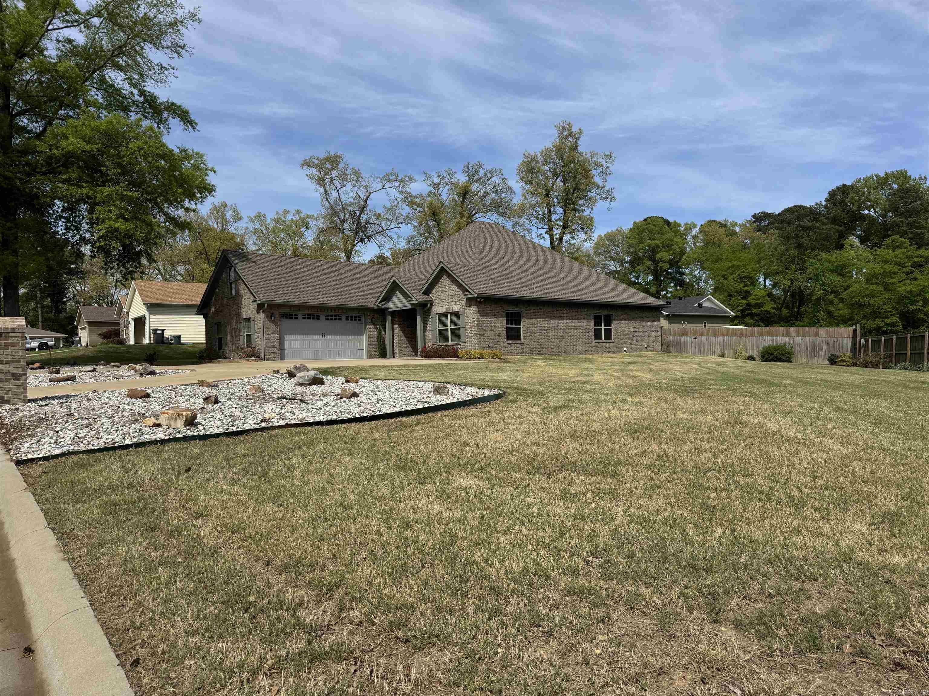 617 Edgemoor Terrace  Benton, AR