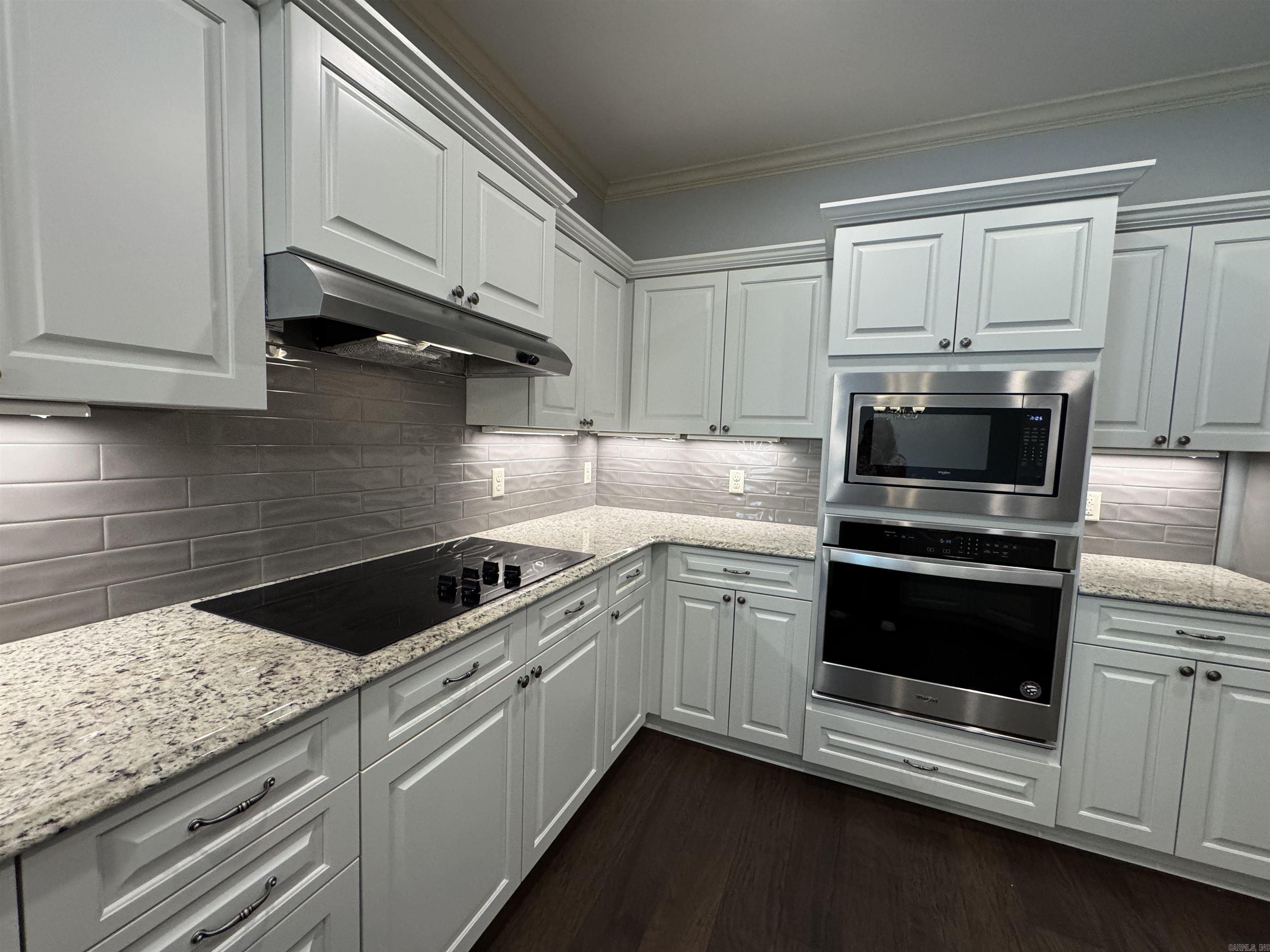 617 Edgemoor Terrace  Benton, AR