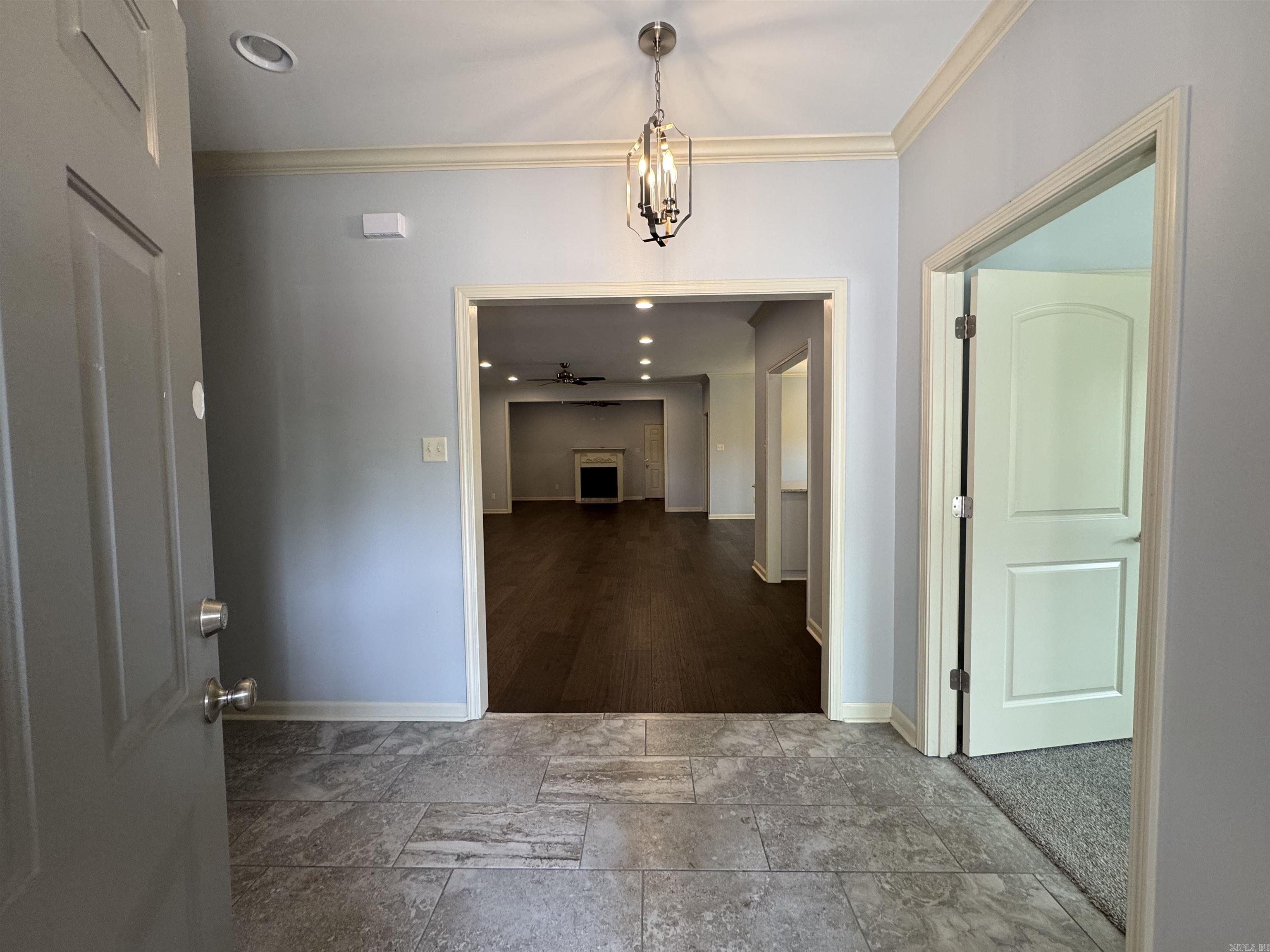 617 Edgemoor Terrace  Benton, AR