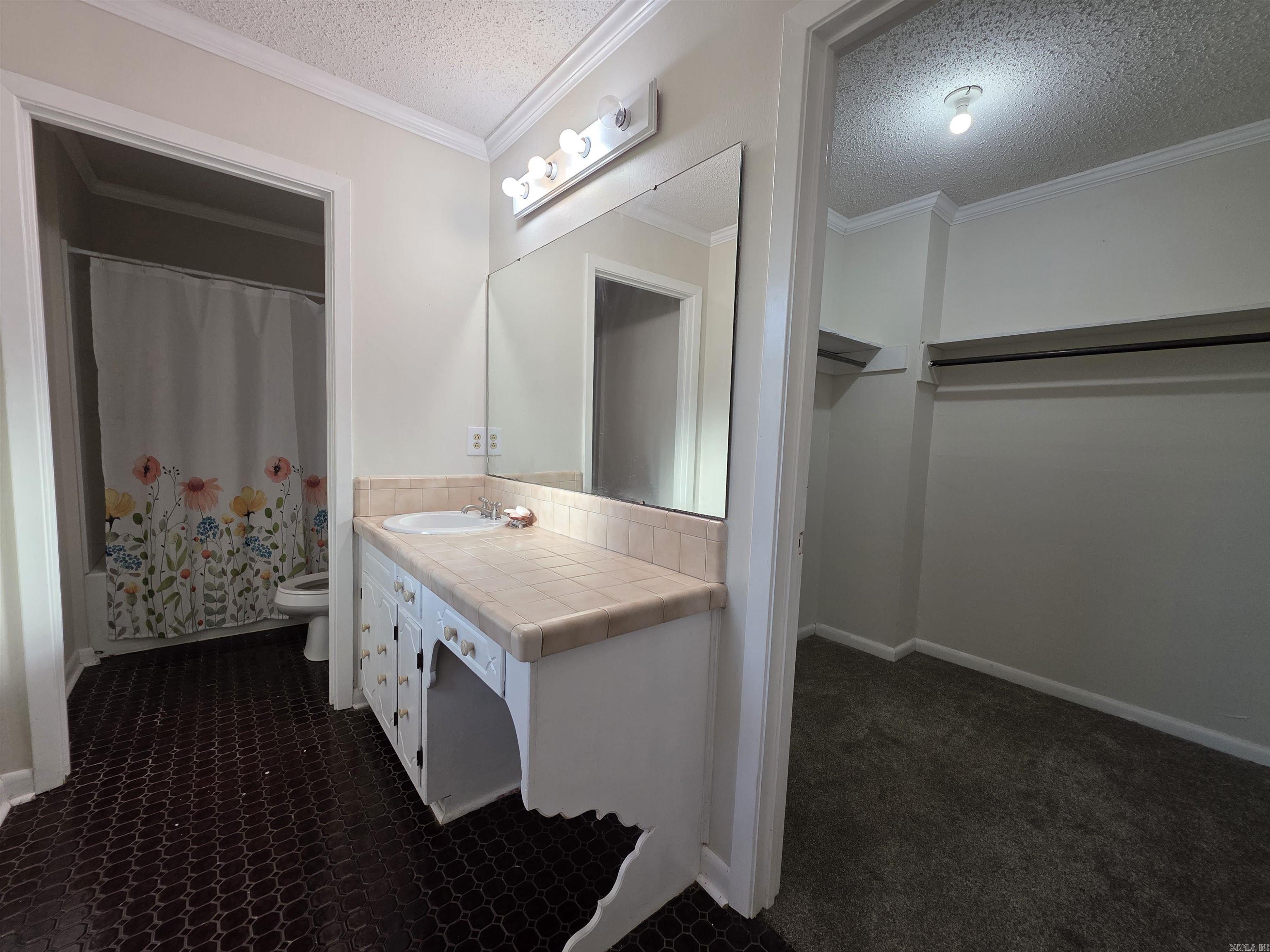 130 Timber  White Hall, AR