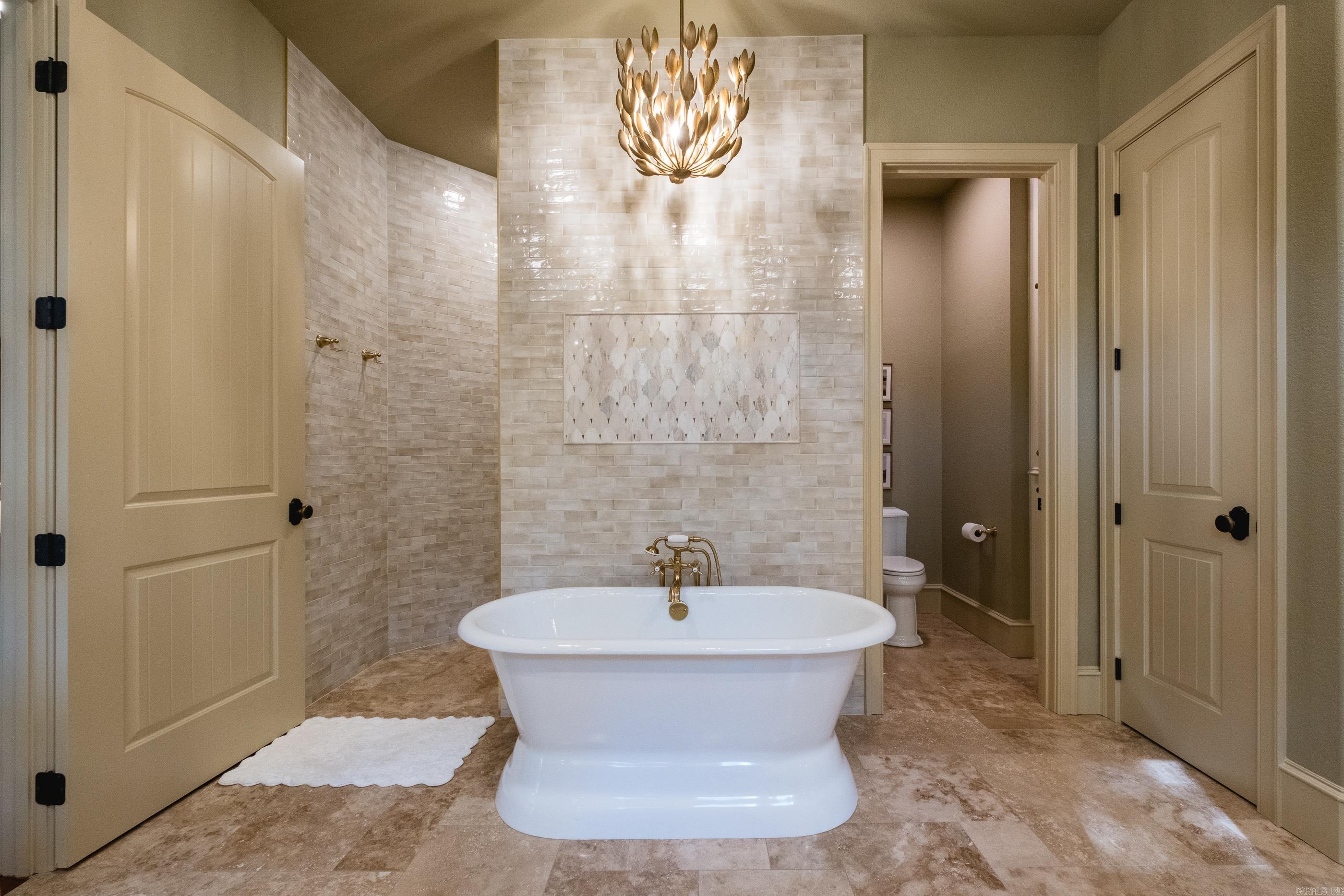 21 Hickory Pointe Cove Little Rock, AR 72223