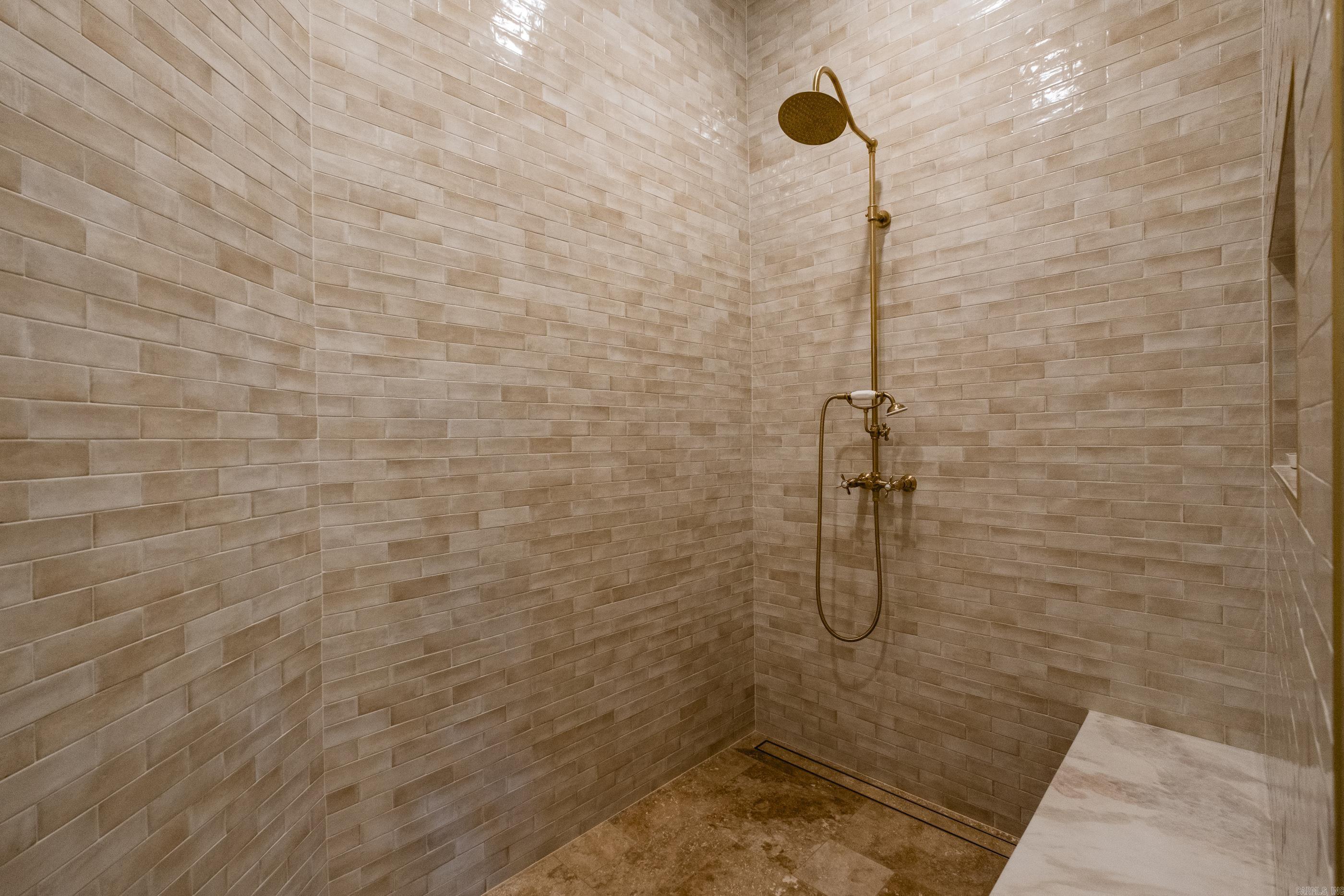 21 Hickory Pointe Cove Little Rock, AR 72223