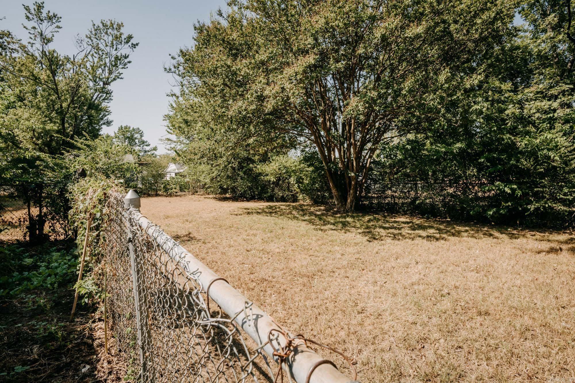 1212 W Jackman  Benton, AR