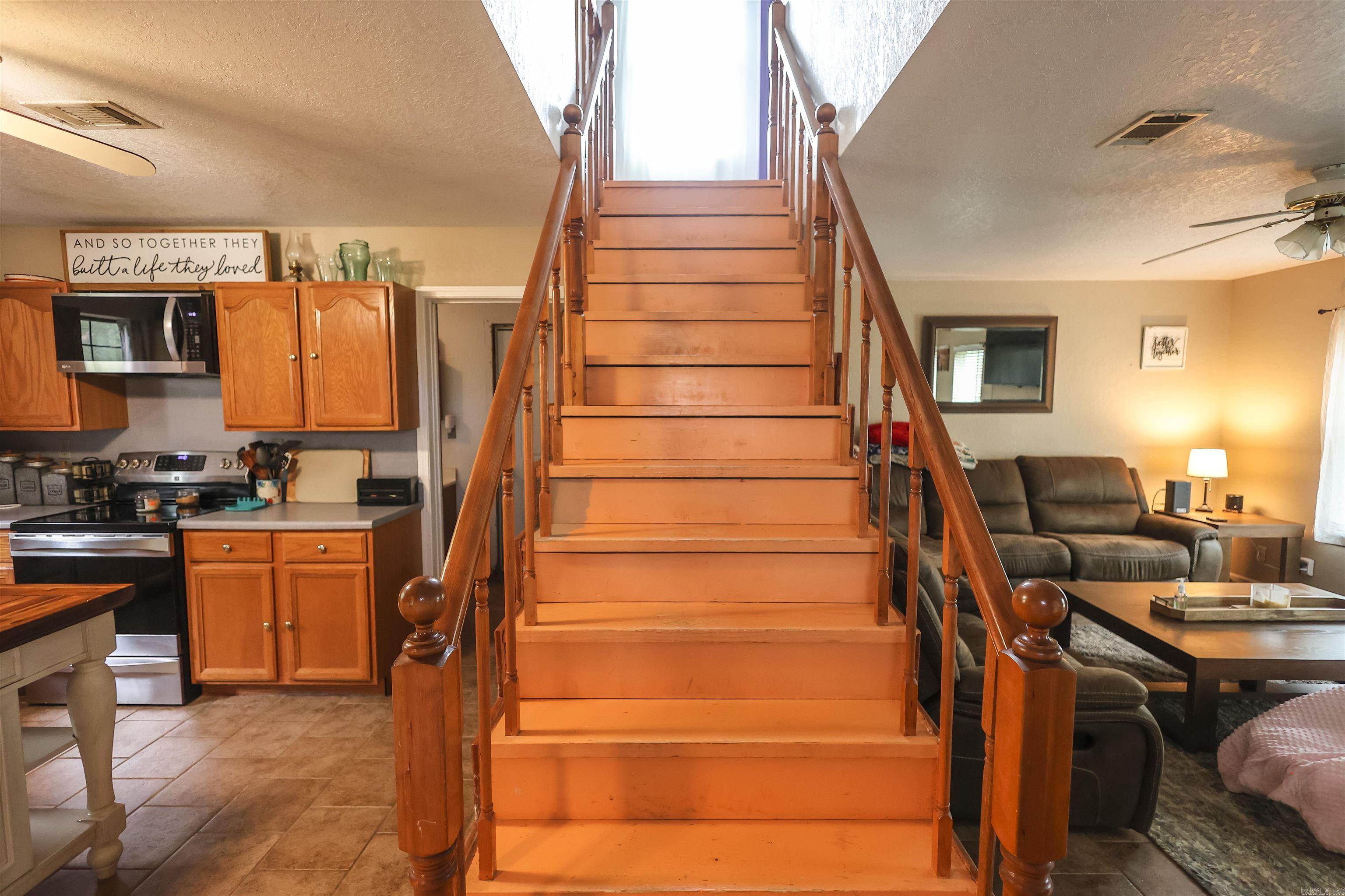 14 S HWY 369  Newhope, AR