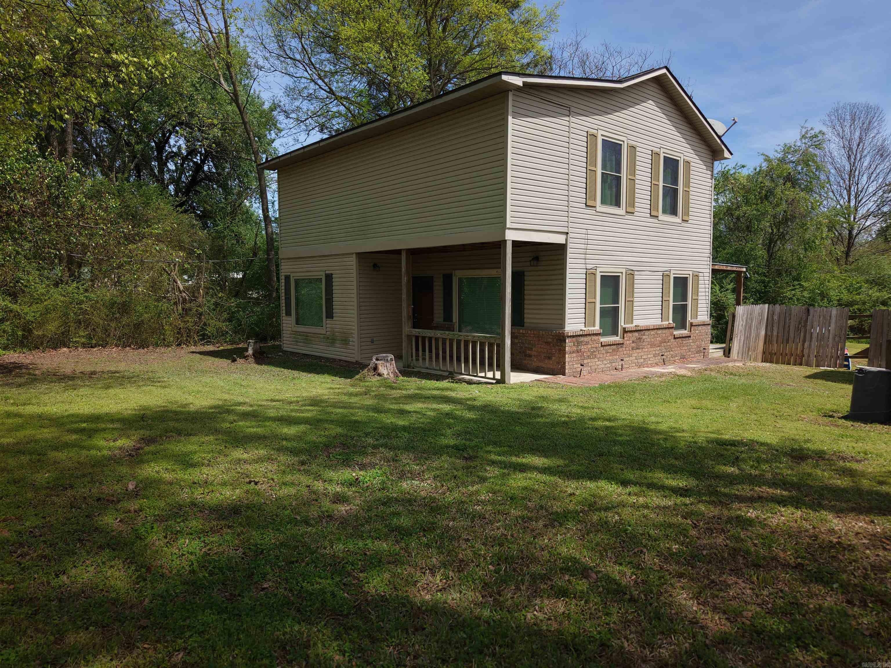 14 S HWY 369  Newhope, AR