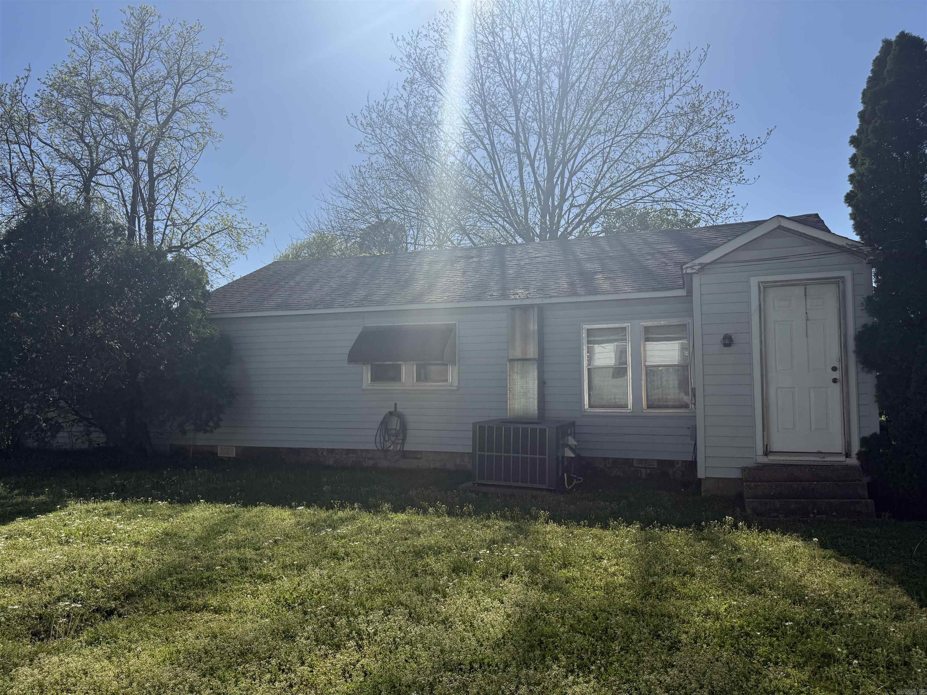 813 Eaton St  Corning, AR