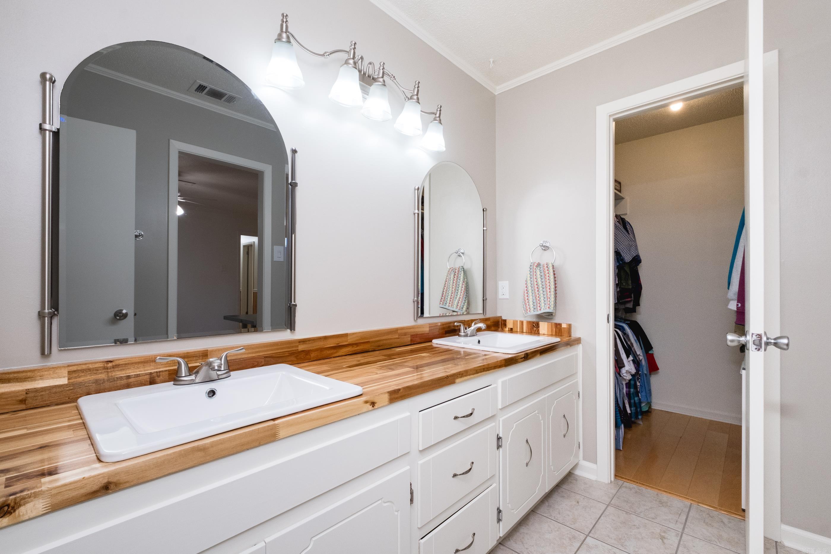 37 Timberlane  Conway, AR