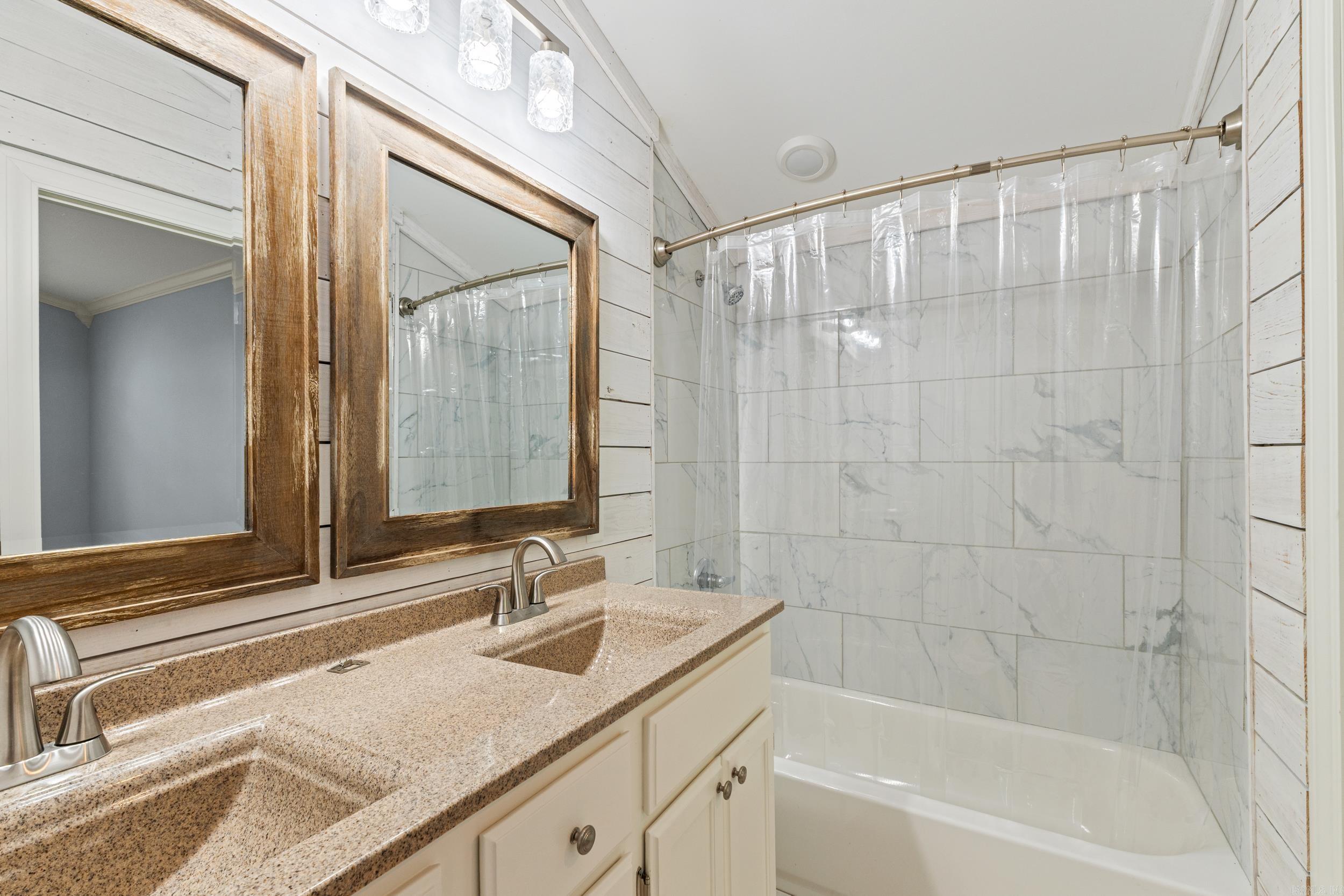 11 E Ridge  Mayflower, AR