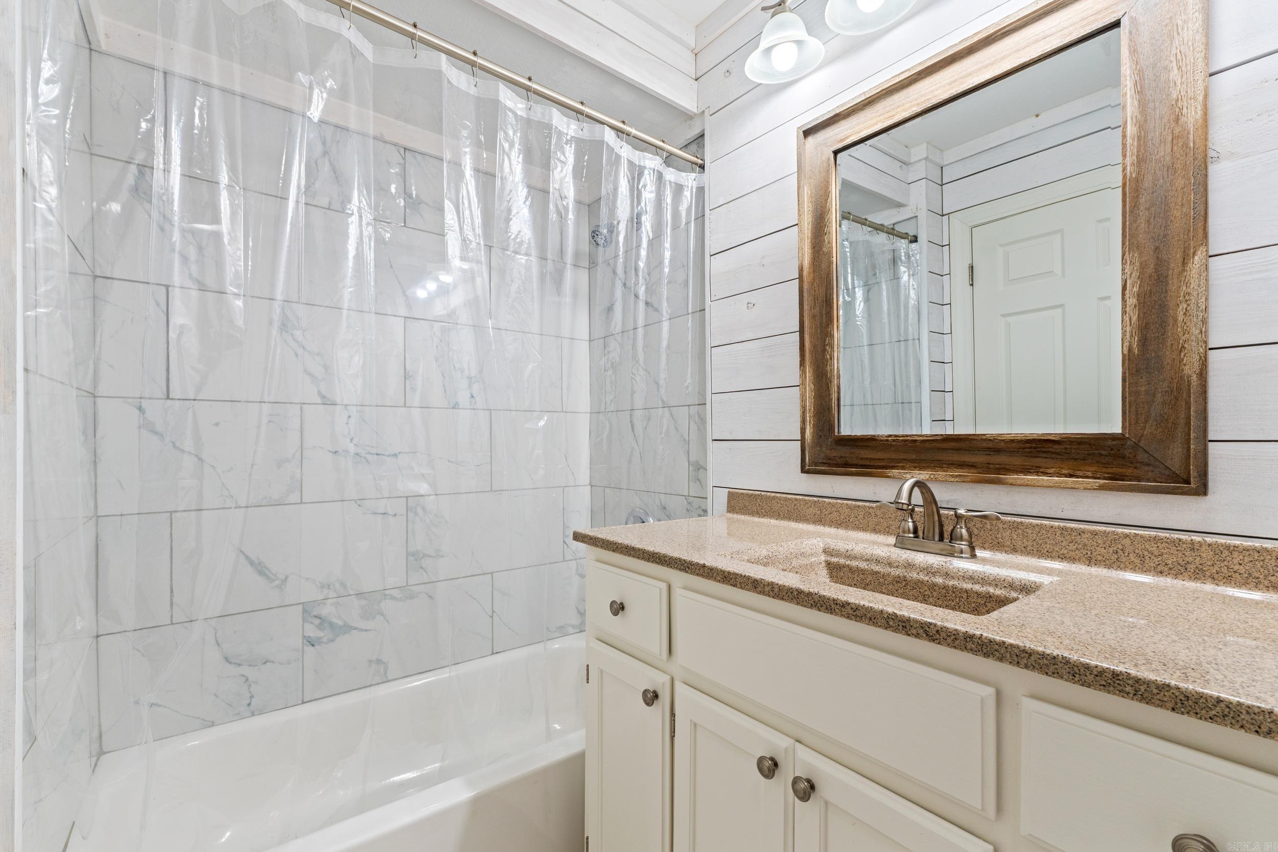 11 E Ridge  Mayflower, AR