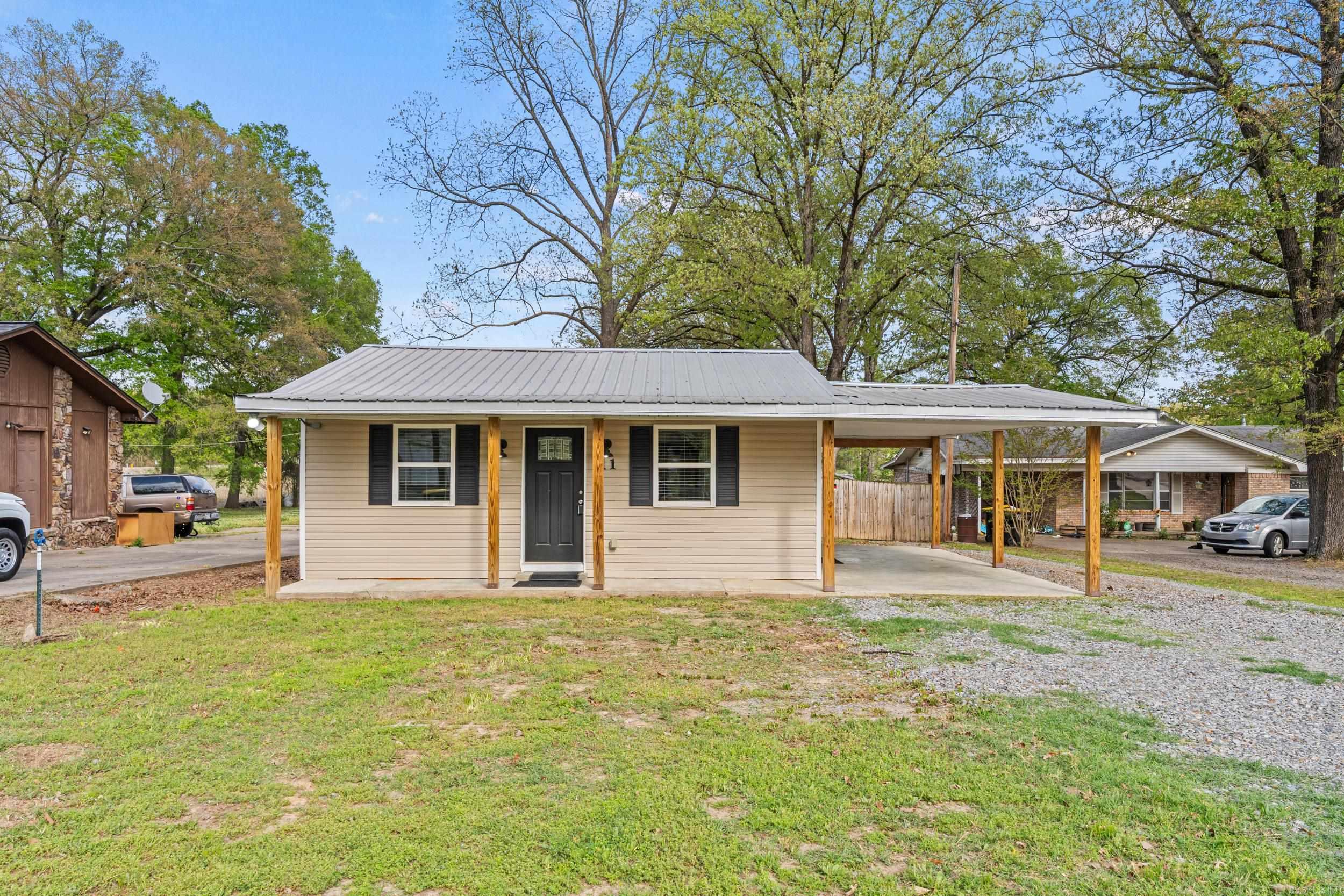 11 E Ridge  Mayflower, AR