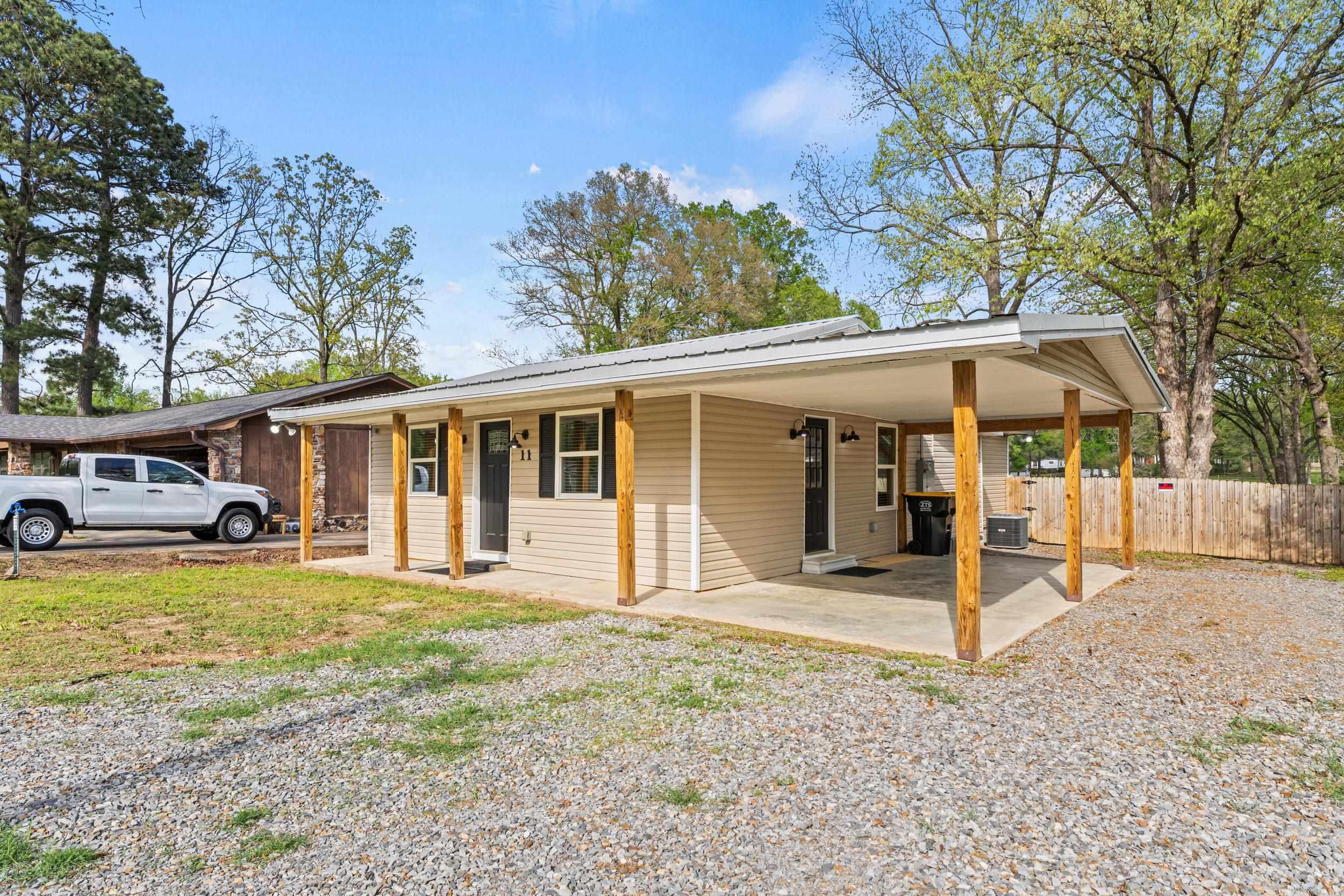 11 E Ridge  Mayflower, AR