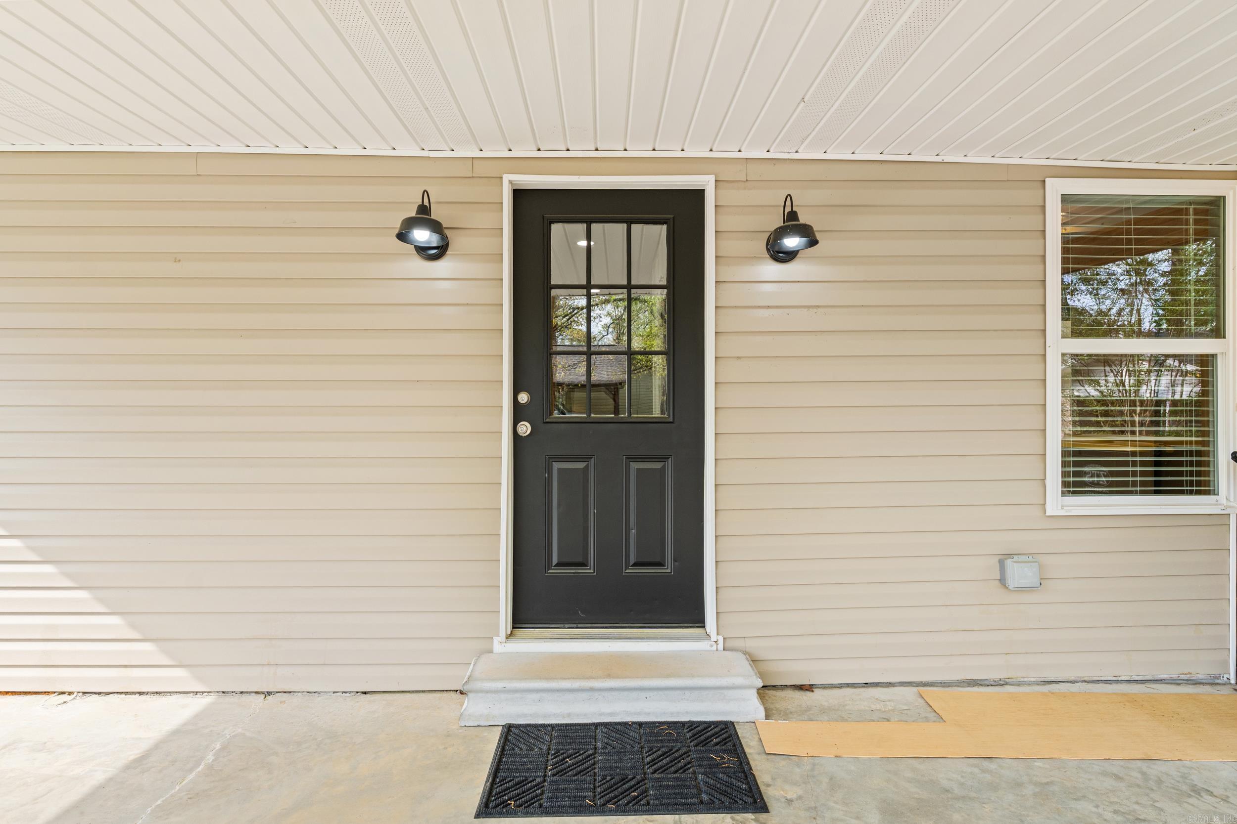 11 E Ridge  Mayflower, AR