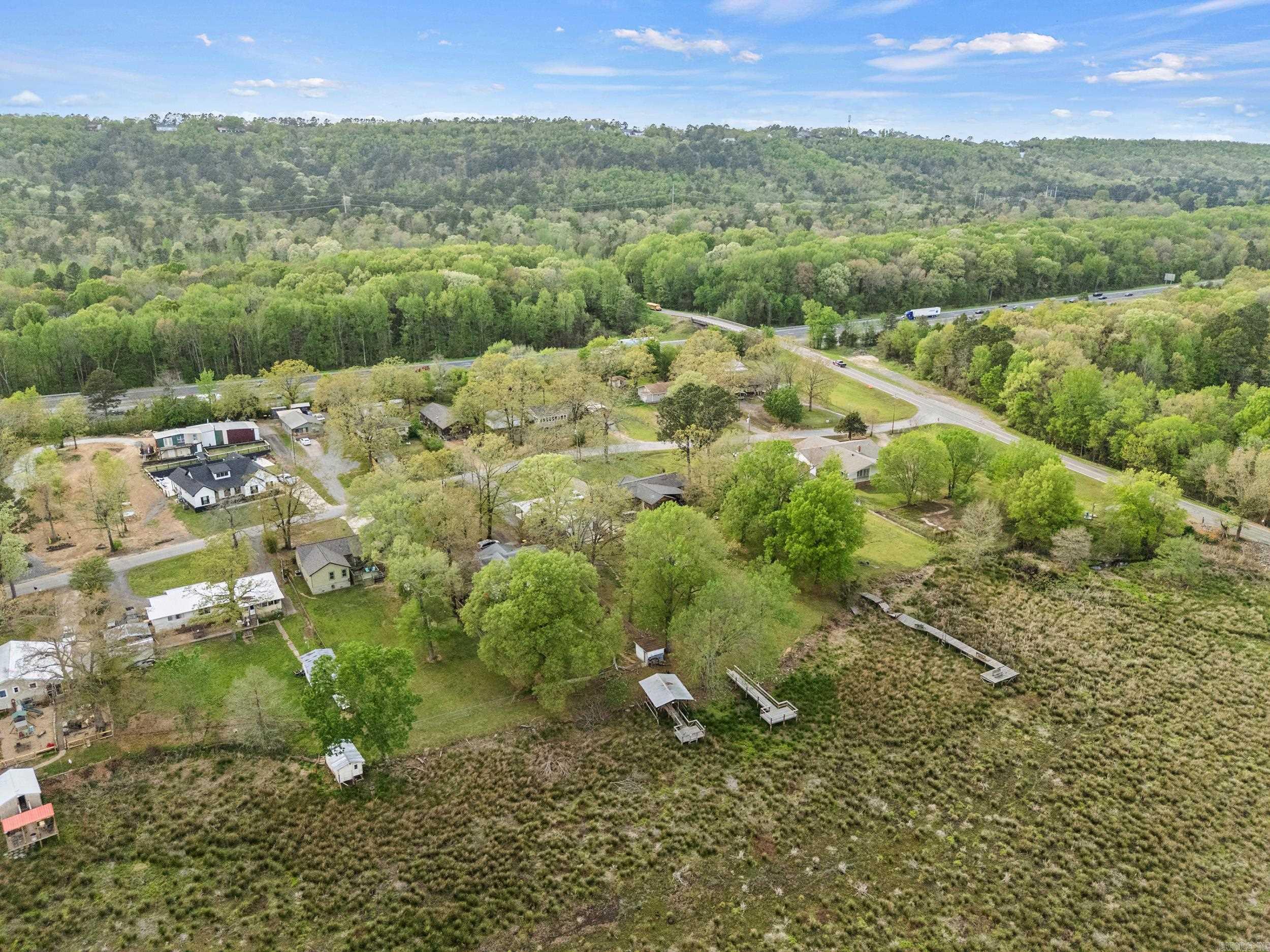 11 E Ridge  Mayflower, AR