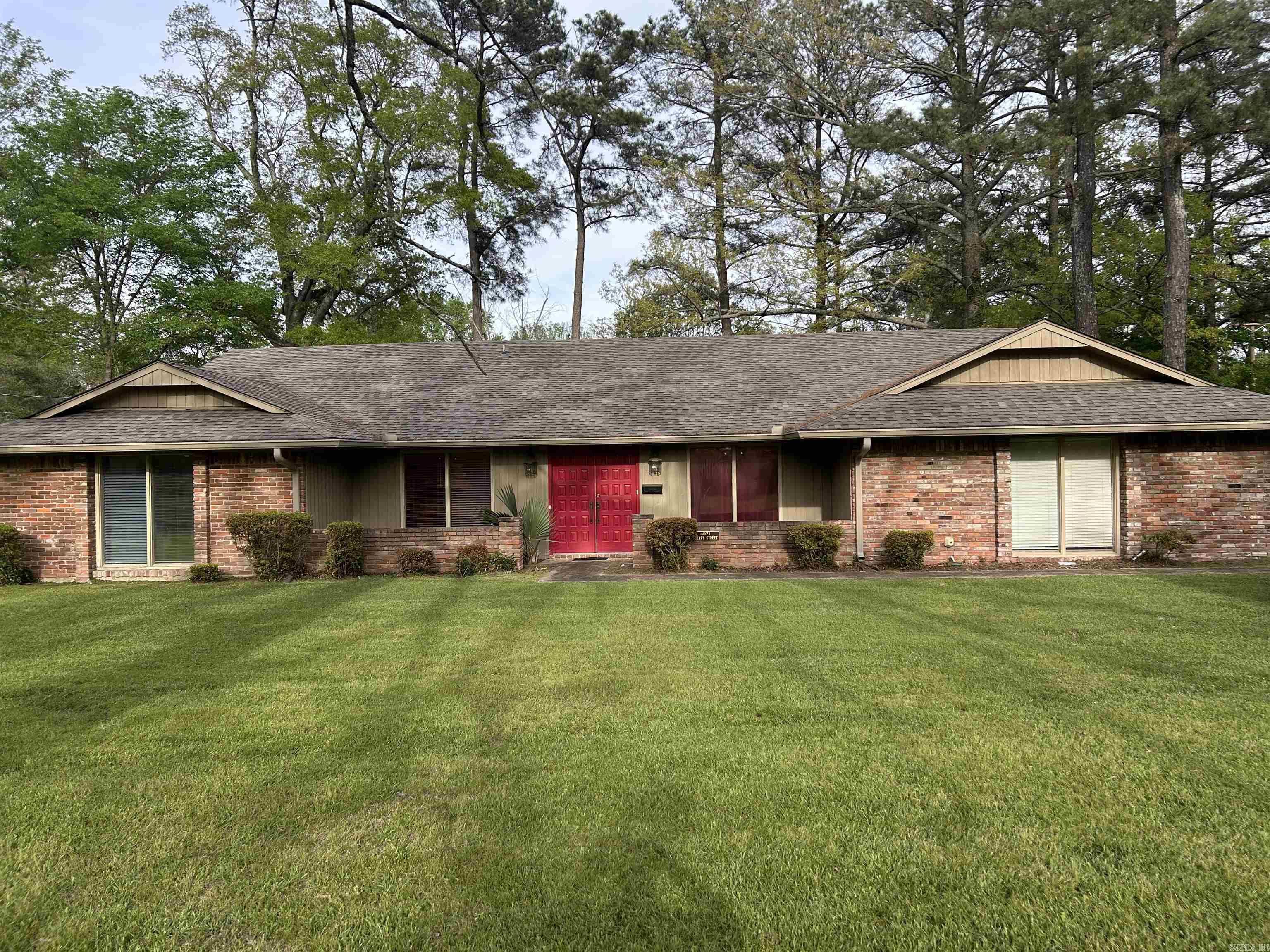 4021 S Cherry  Pine Bluff, AR